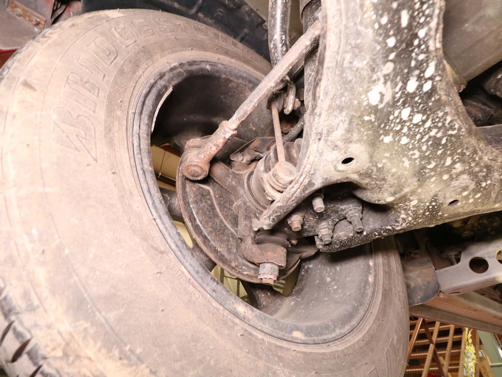 1998 Isuzu Bighorn 38