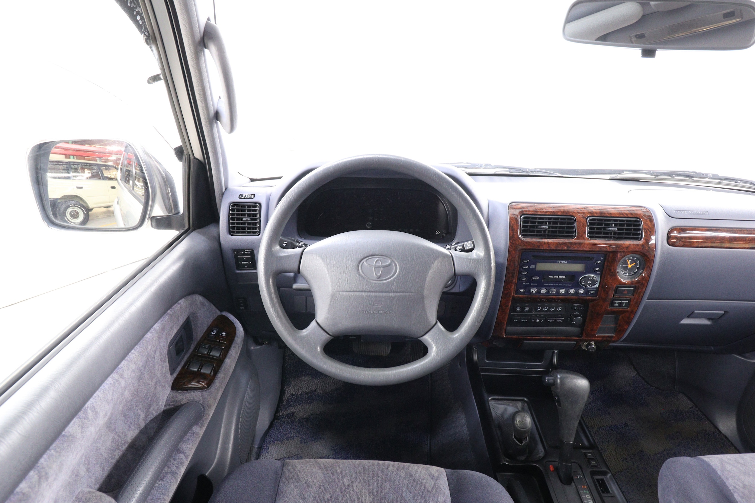 1999 Toyota Land Cruiser LHD 10