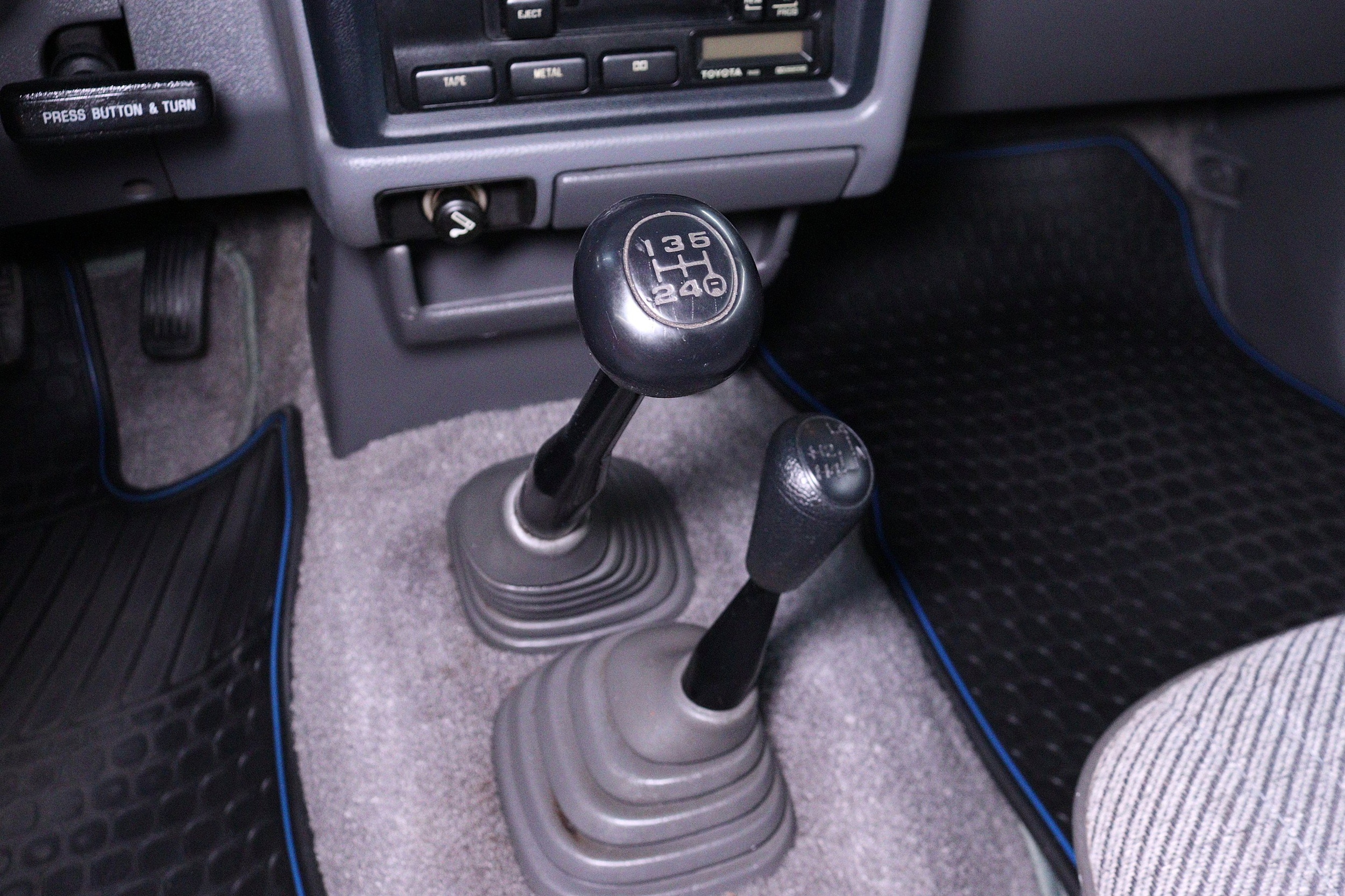 1994 Toyota Pickup 15