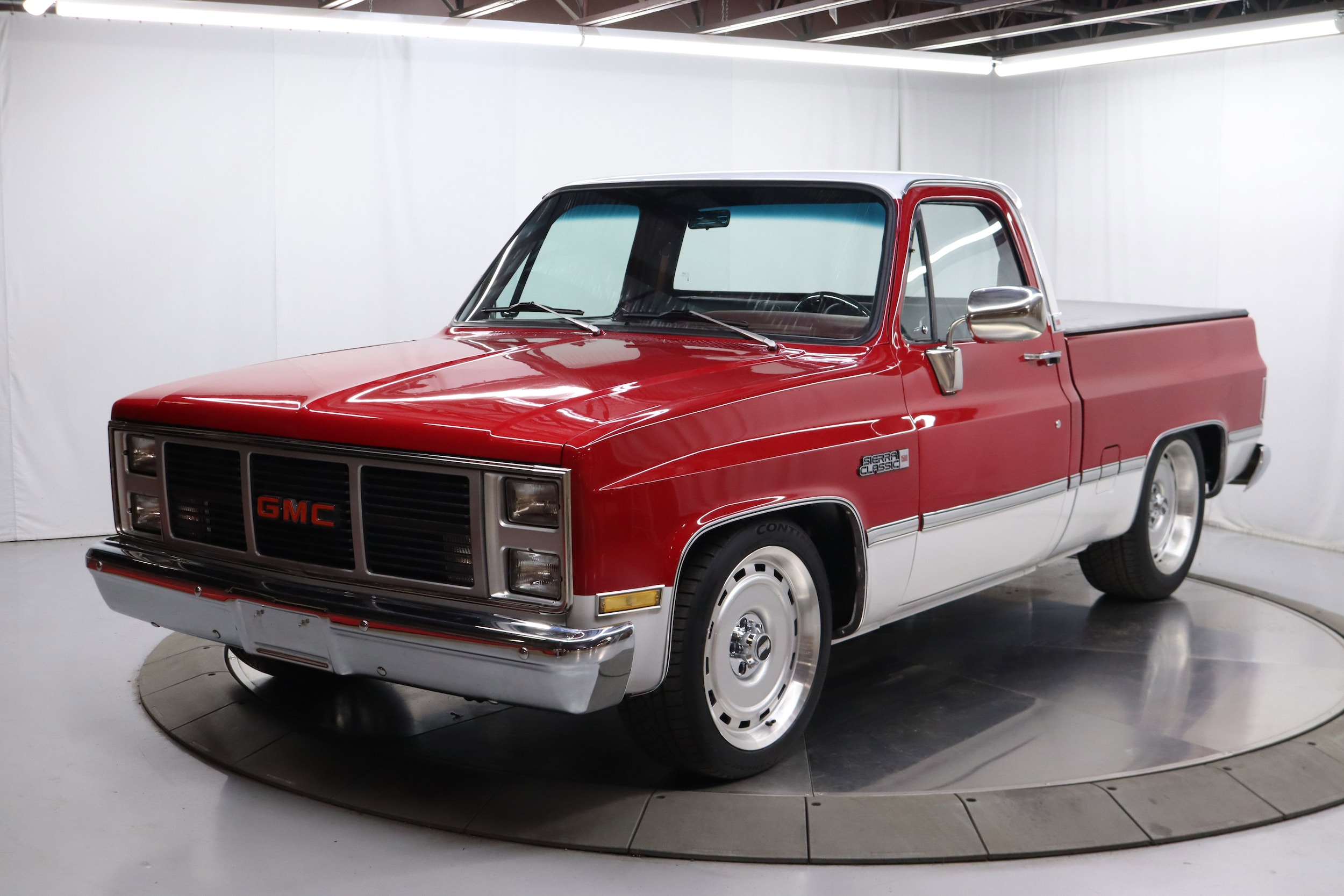 1983 GMC Sierra 4