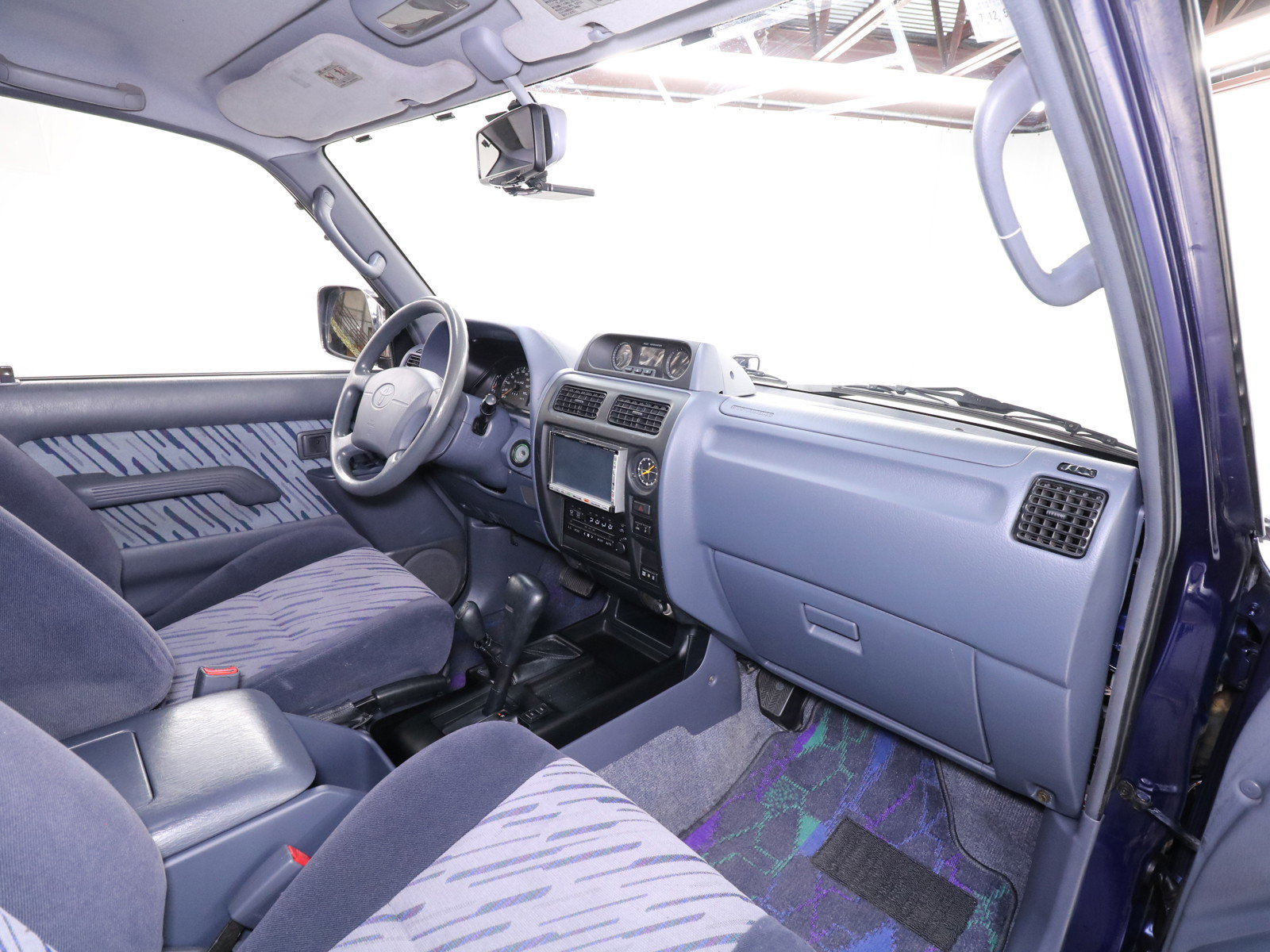 1996 Toyota Land Cruiser Prado 17