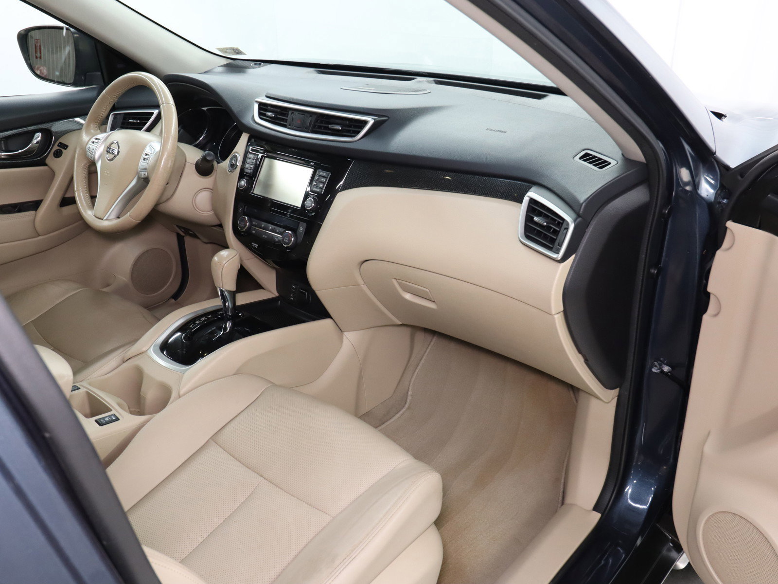 2014 Nissan Rogue 15