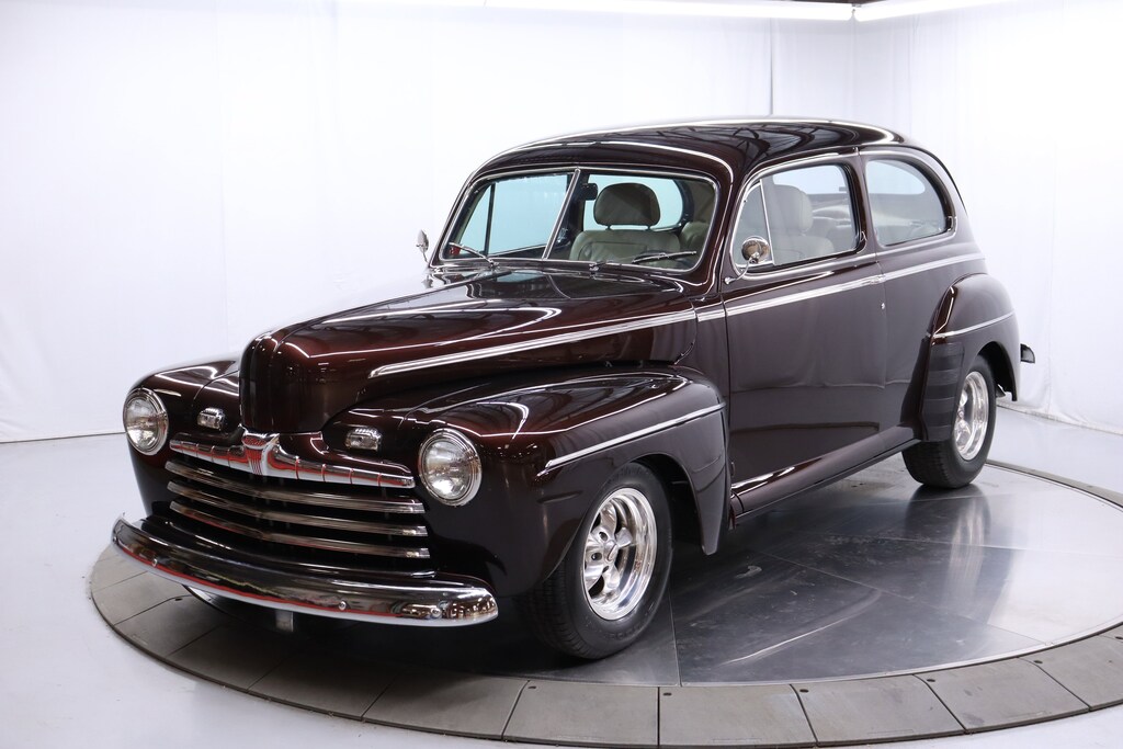 Used 1946 Ford Super Deluxe Coupe