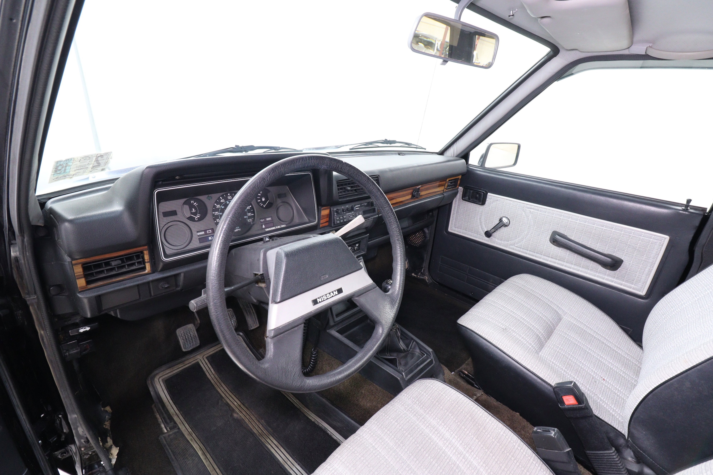 1985 Nissan 720 9