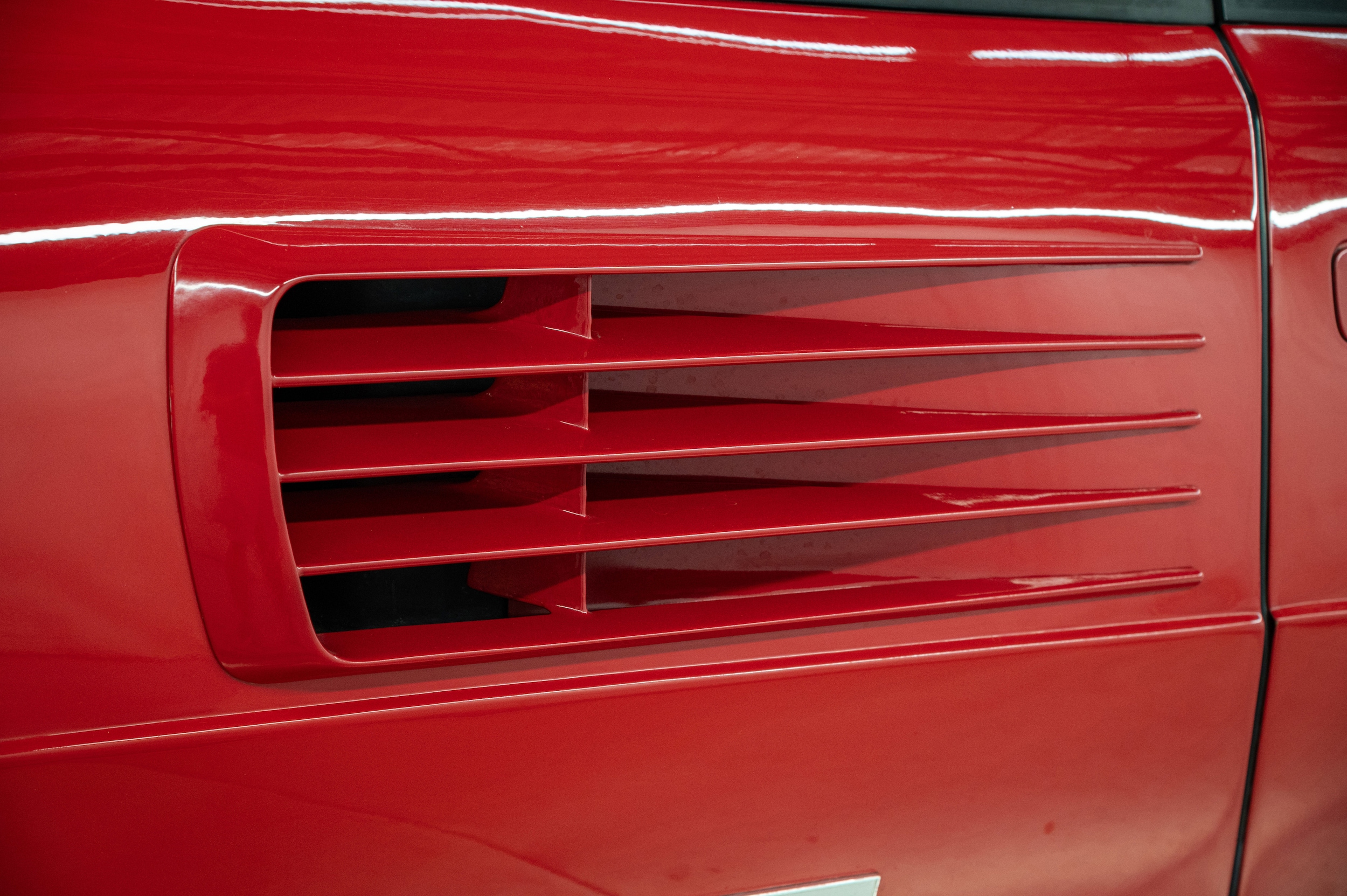 1991 Ferrari Mondial 90