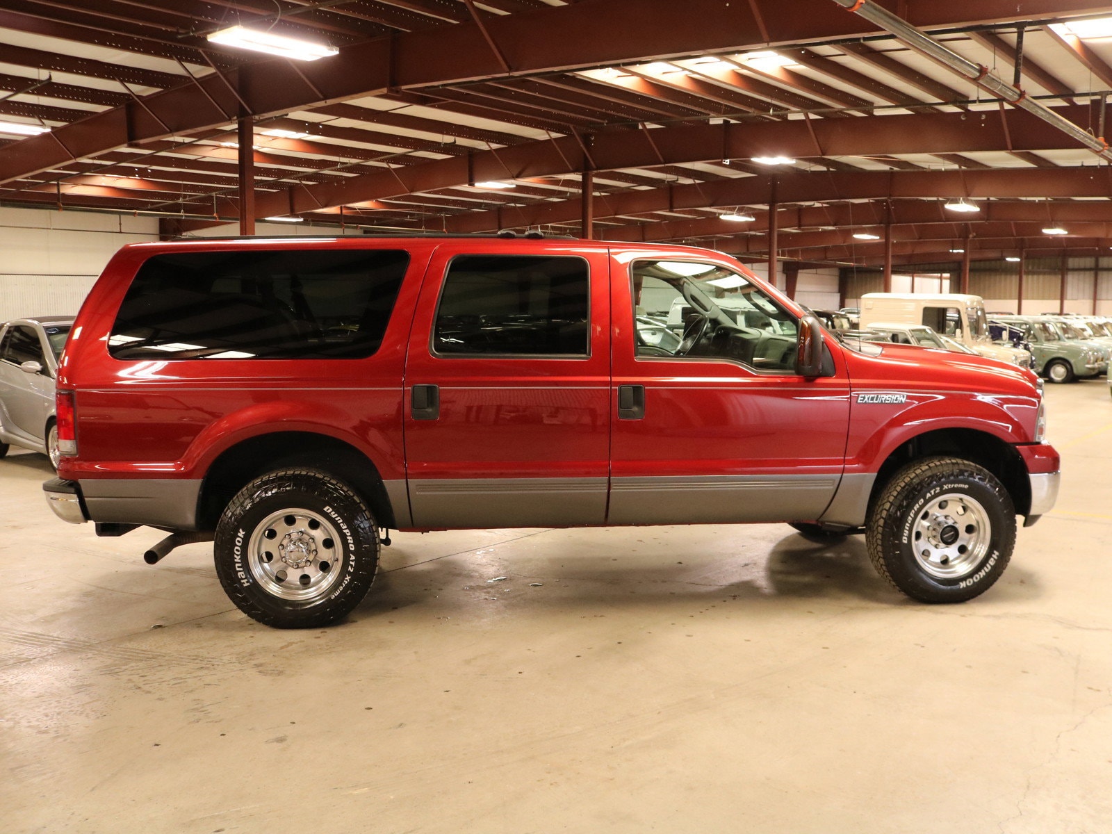 2005 Ford Excursion 8
