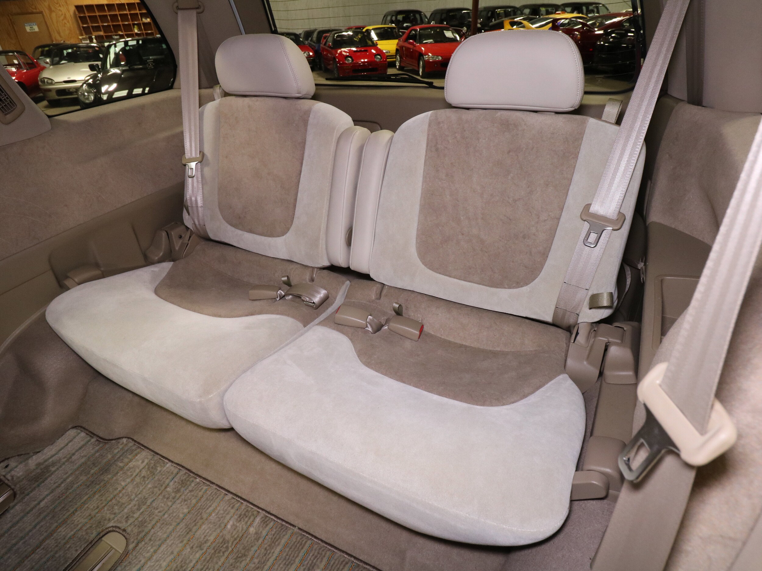 1999 Nissan Presage 20