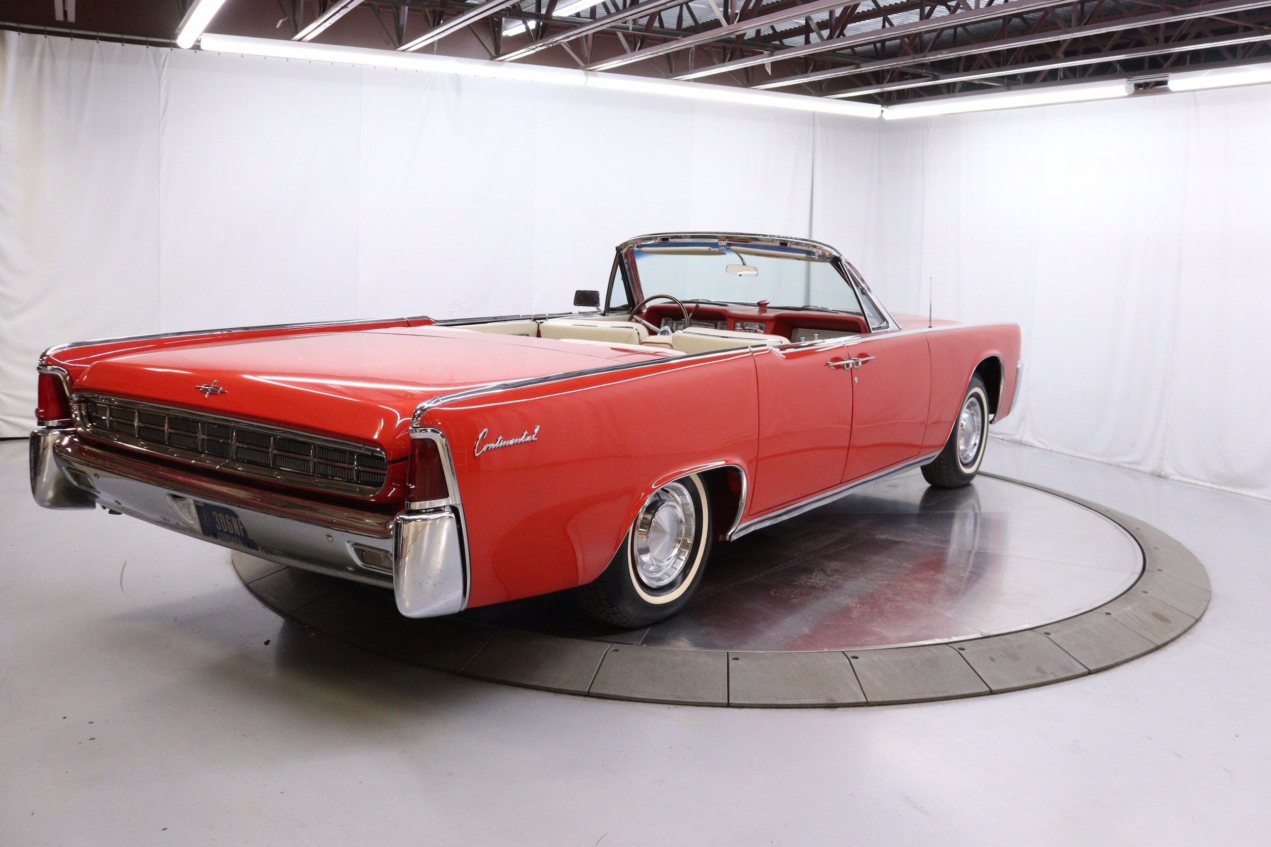 1963 Lincoln Continental 13