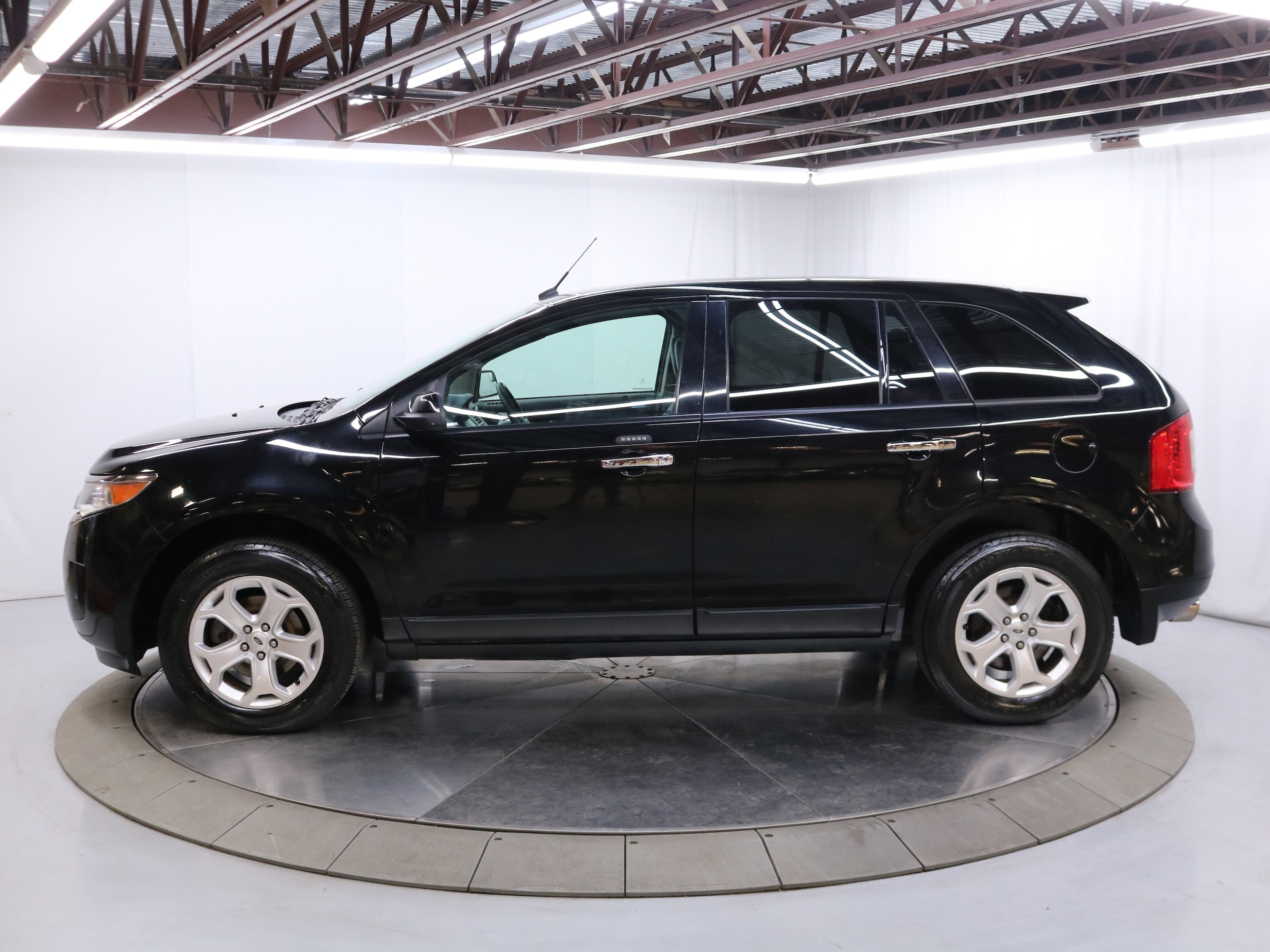 2011 Ford Edge 4