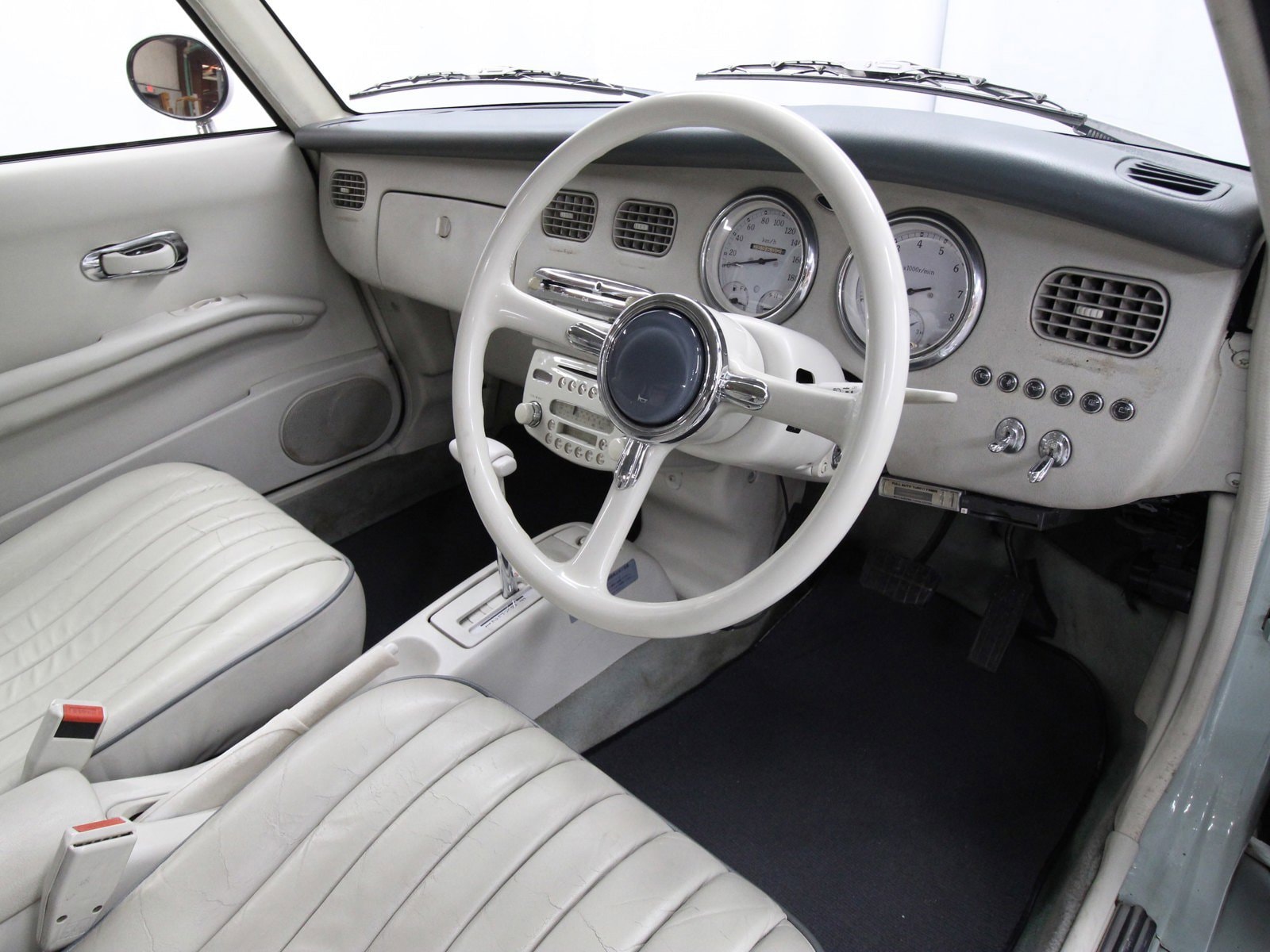 1991 Nissan Figaro 11