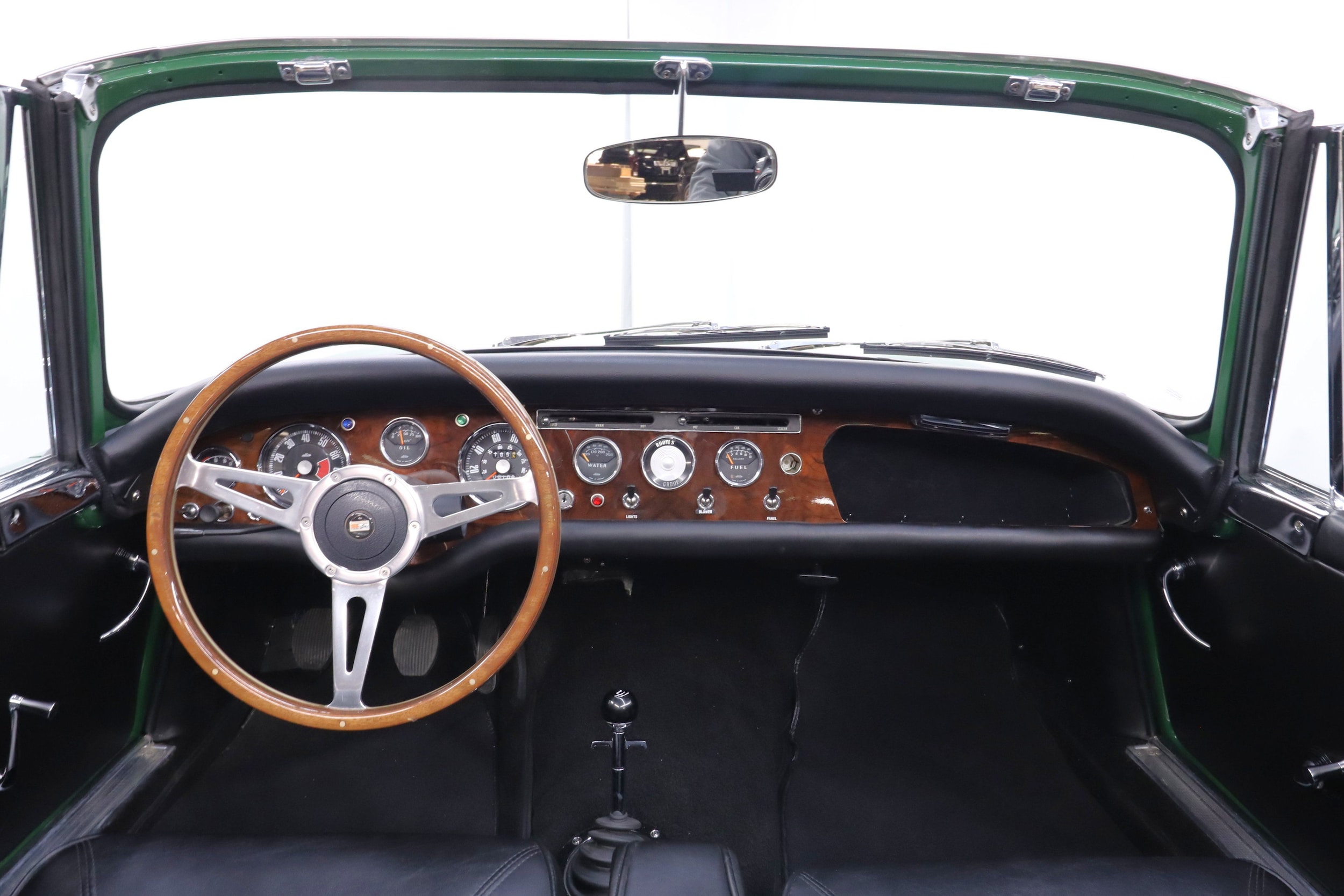 1964 Sunbeam Tiger 138
