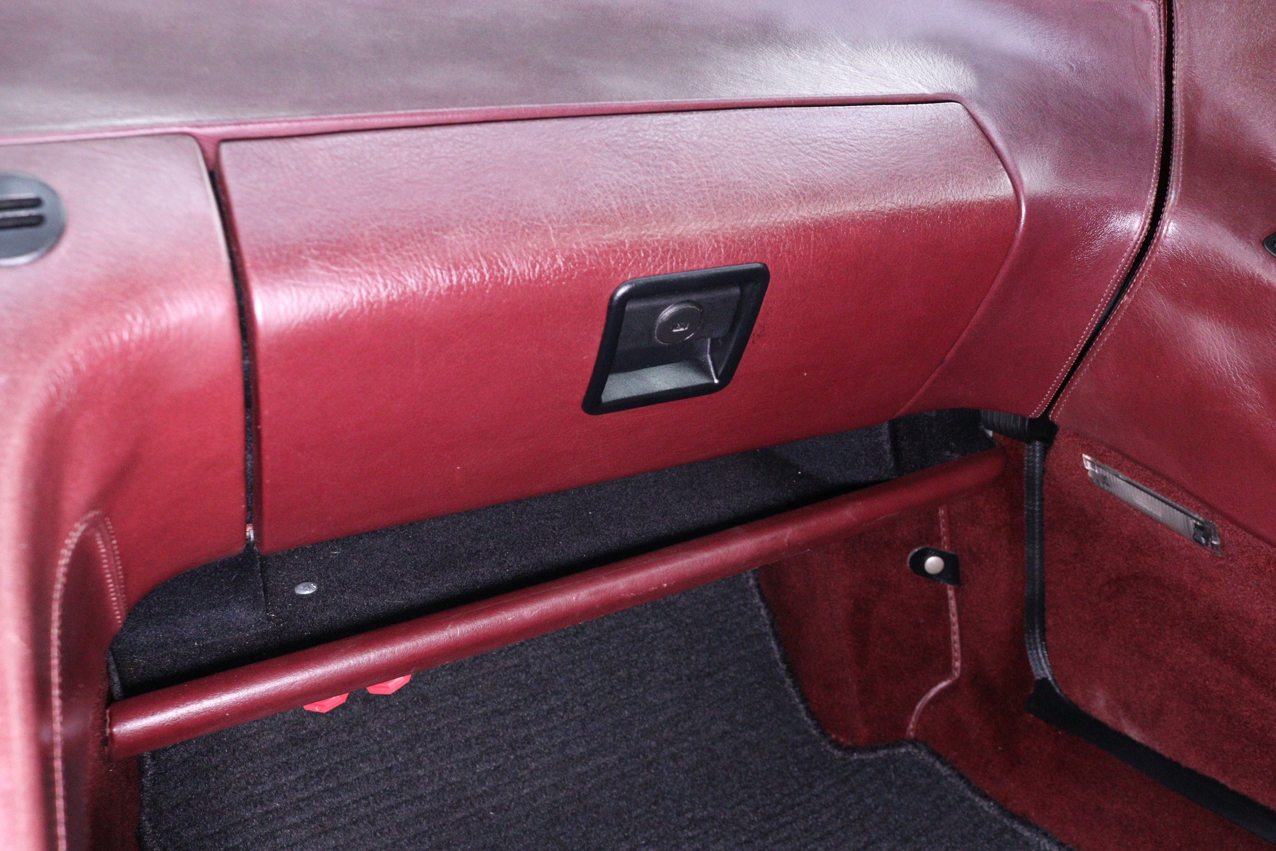 1982 Porsche 928 56