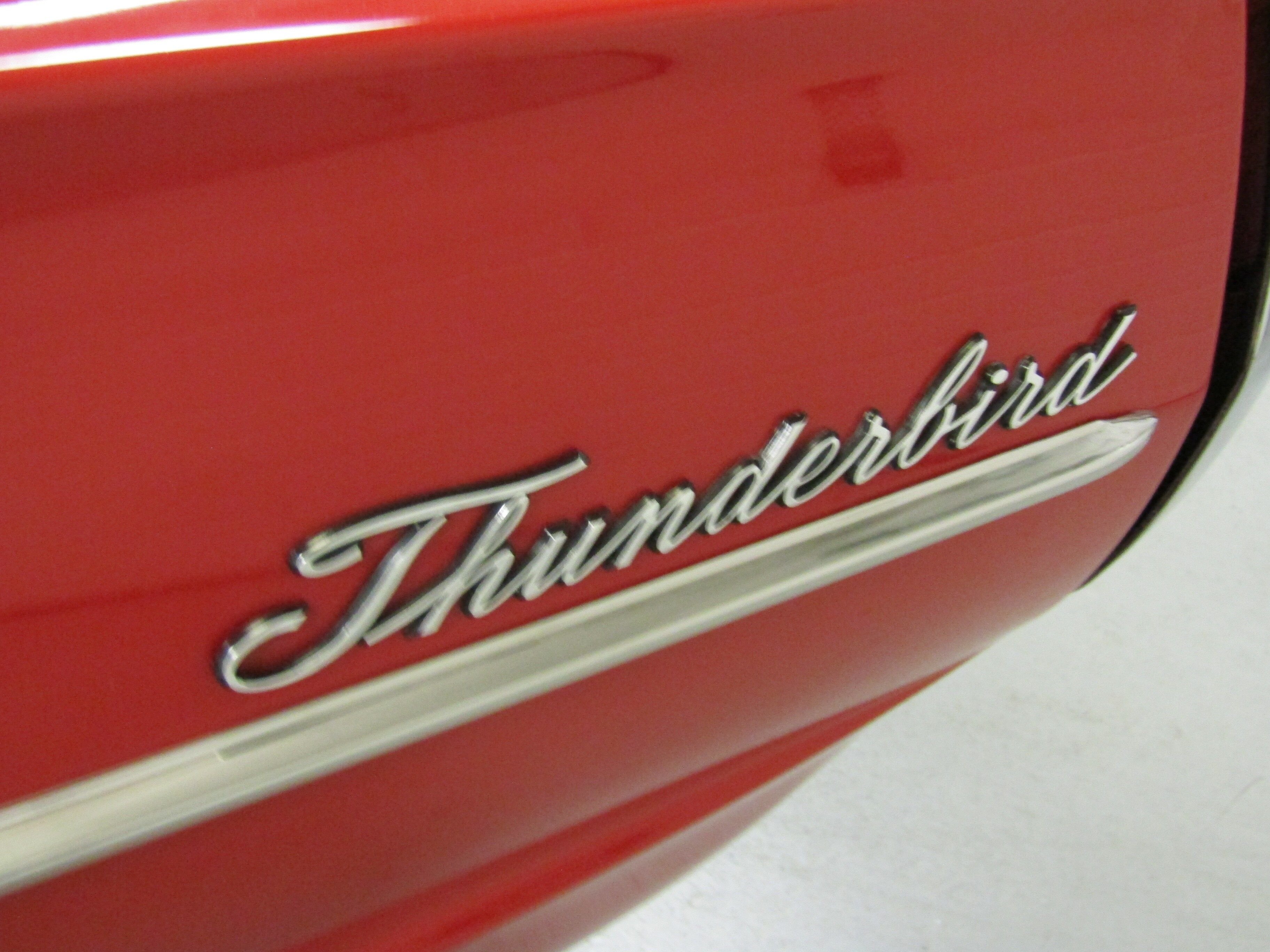 1965 Ford Thunderbird 54