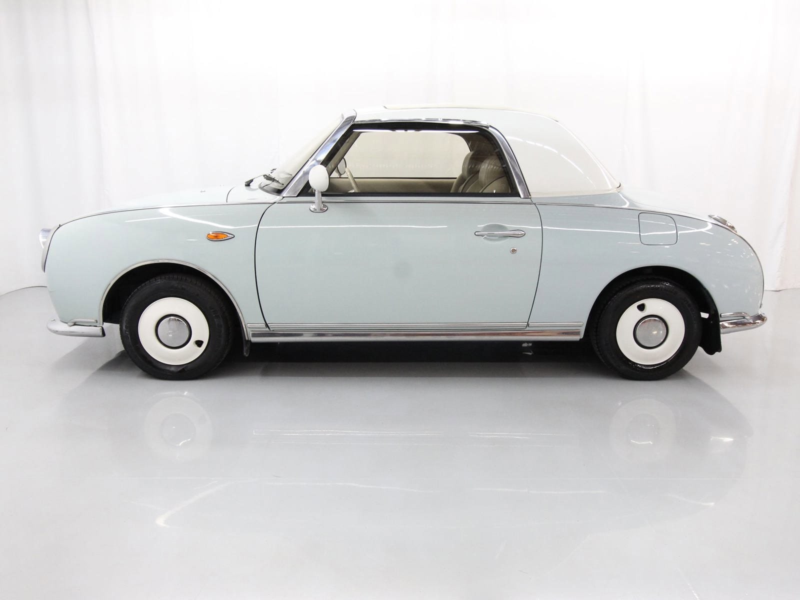 1991 Nissan Figaro 4