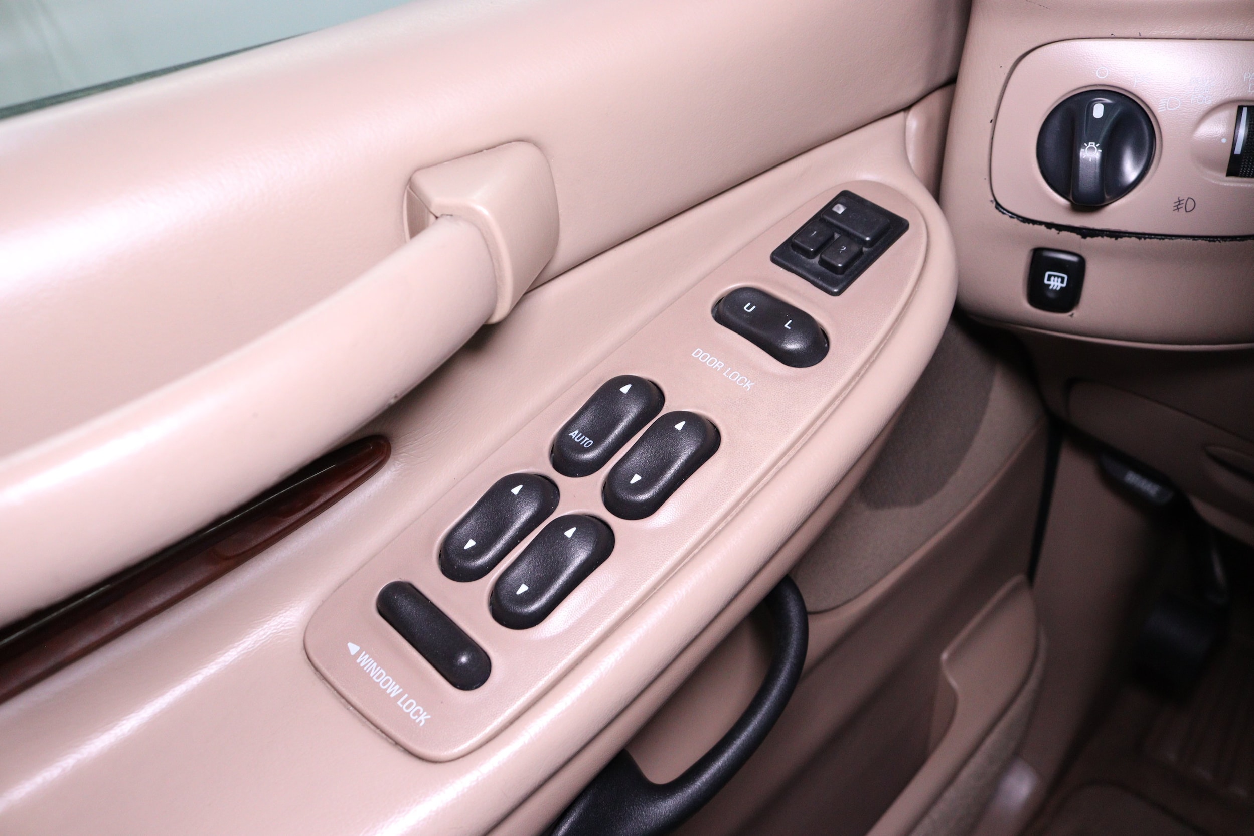 1998 Lincoln Navigator 119