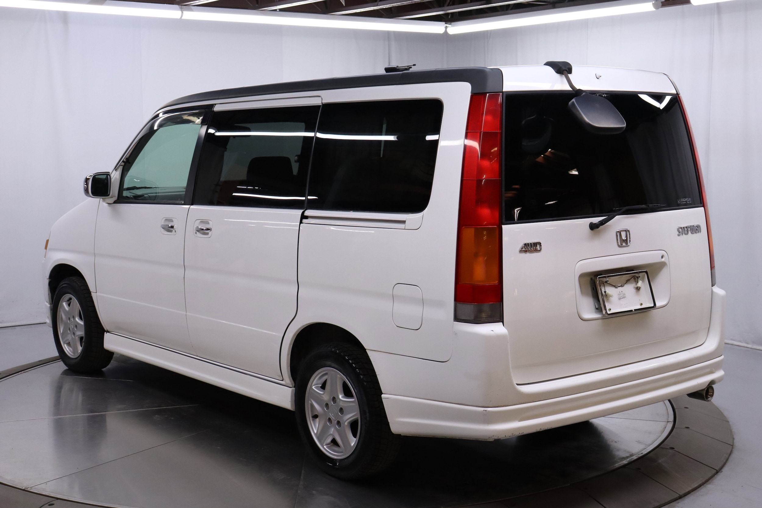 1998 Honda Stepwgn 7