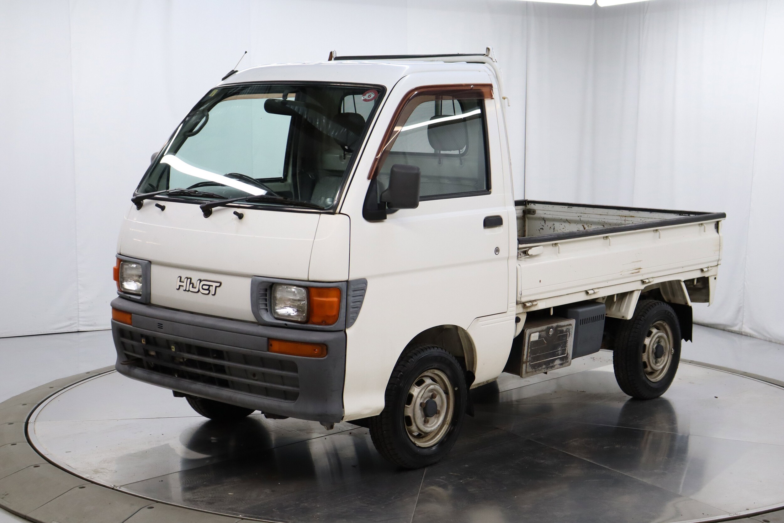 1997 Daihatsu Hijet 4
