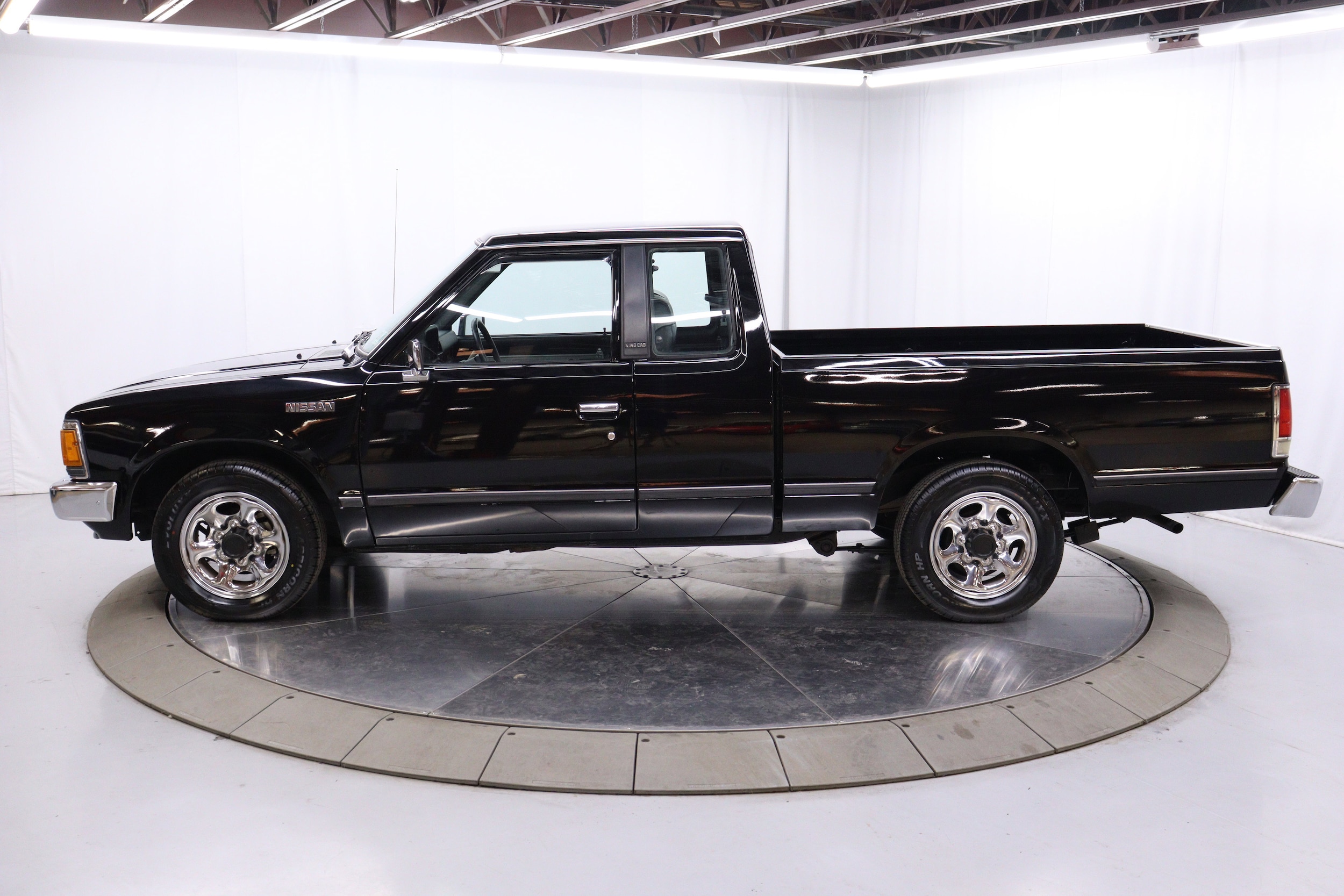 1985 Nissan 720 4