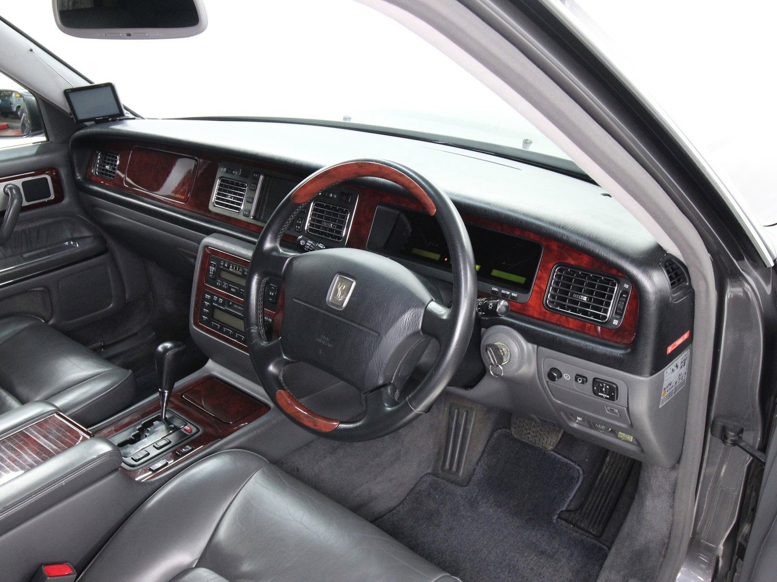 1997 Toyota Century 12