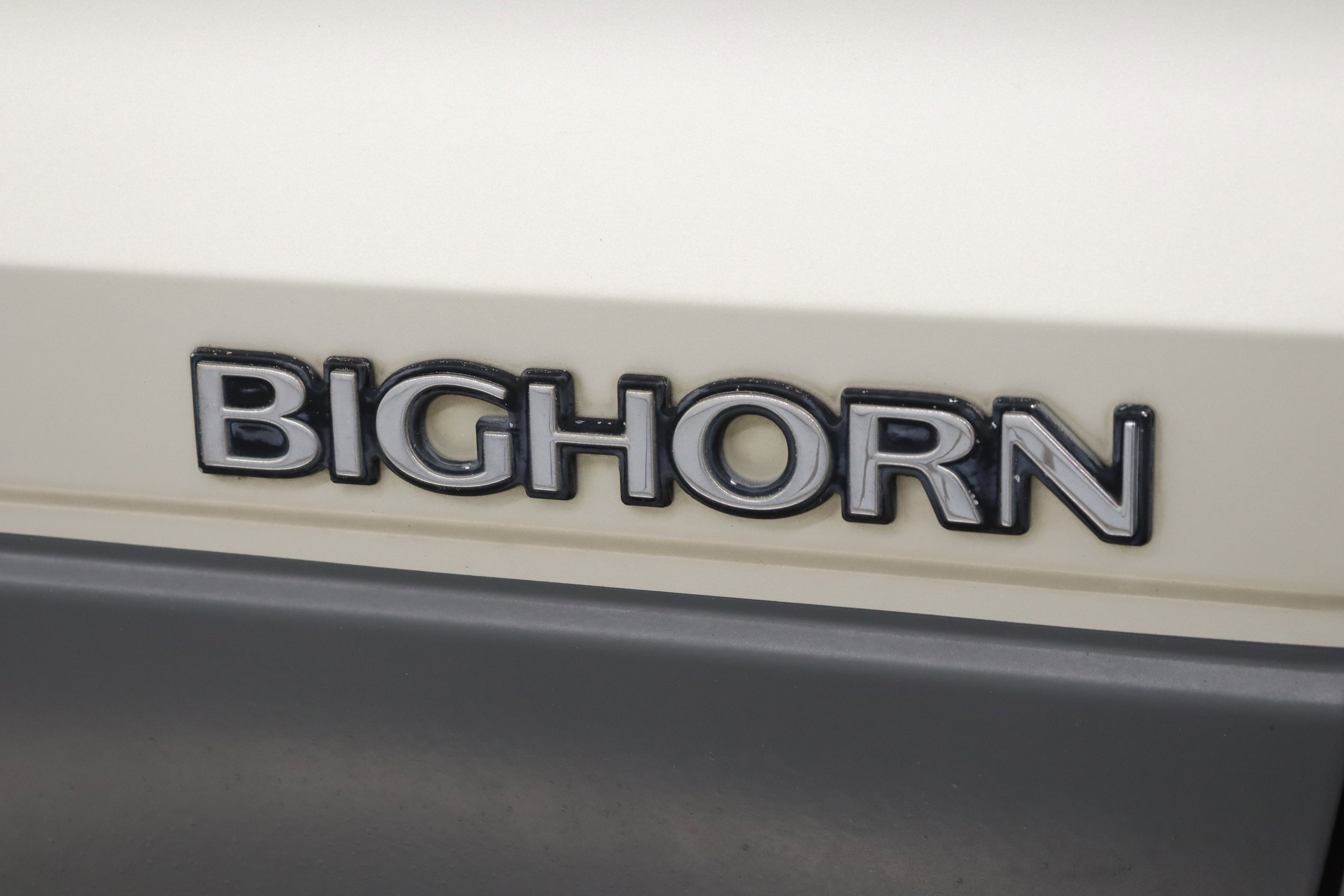 1996 Isuzu Bighorn 60