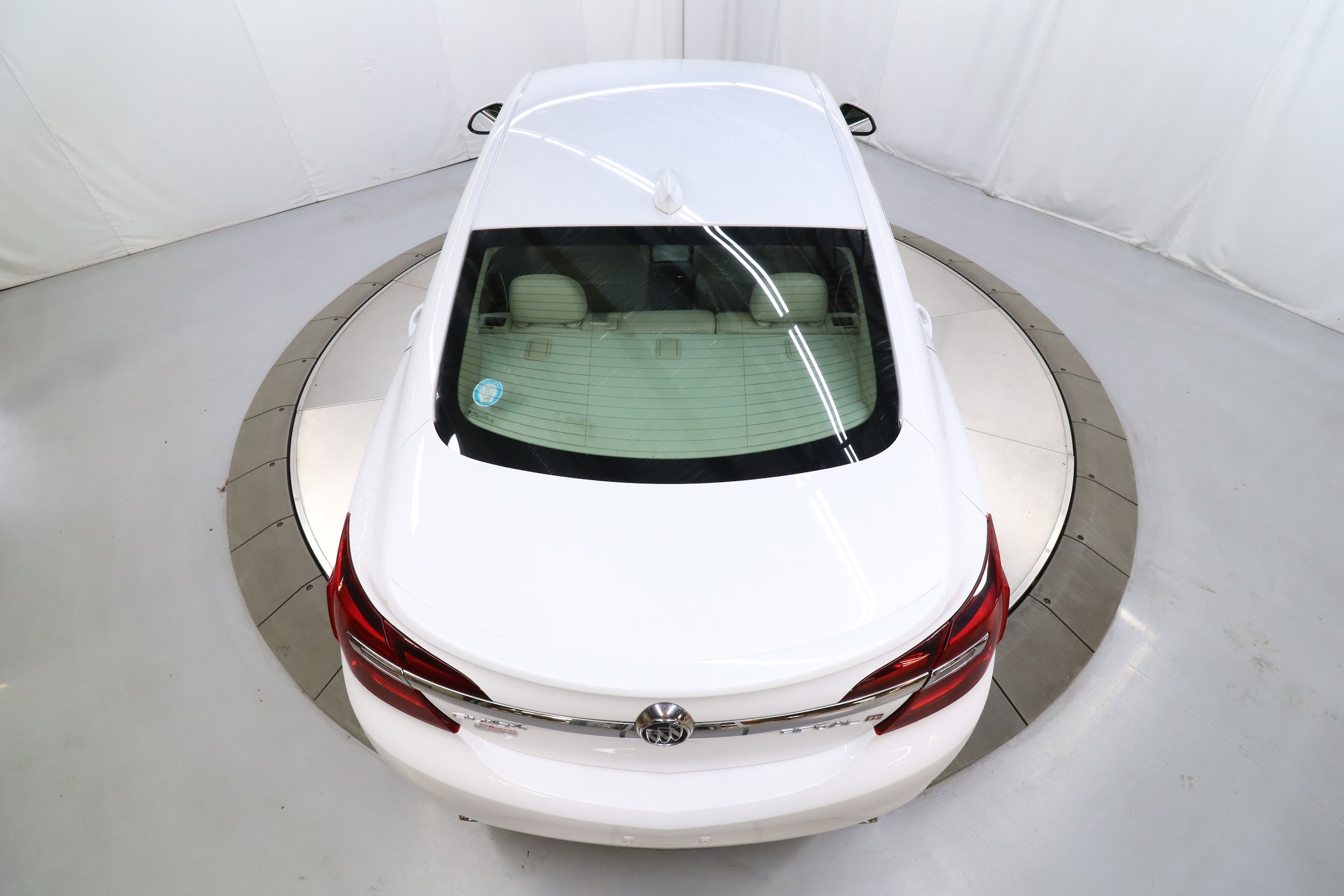 2017 Buick Regal 45