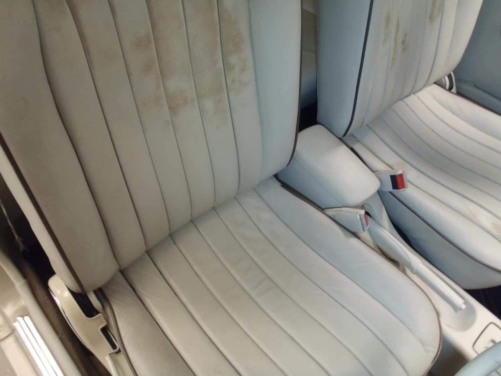 1991 Nissan Figaro 10