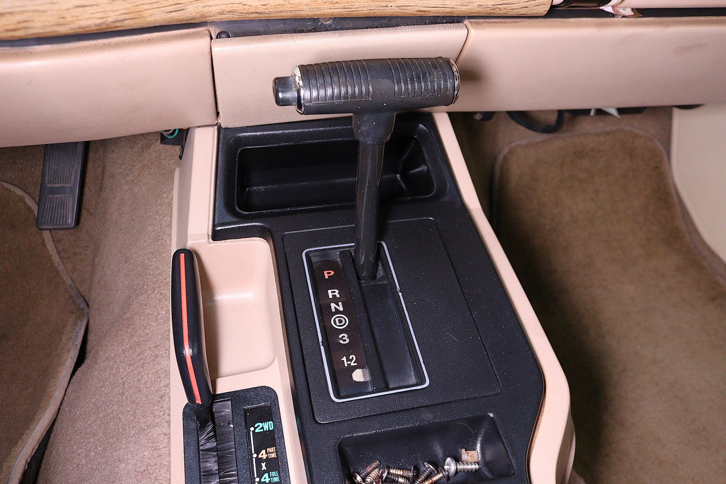 1989 Jeep Wagoneer Limited 12