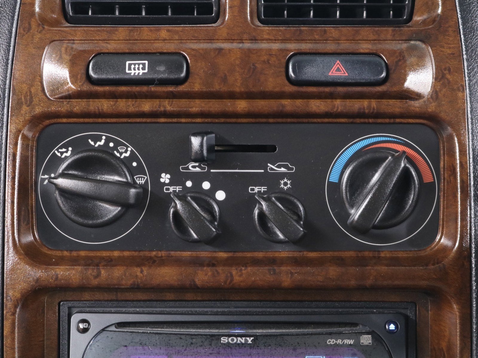 1998 Mitsubishi Pajero 12
