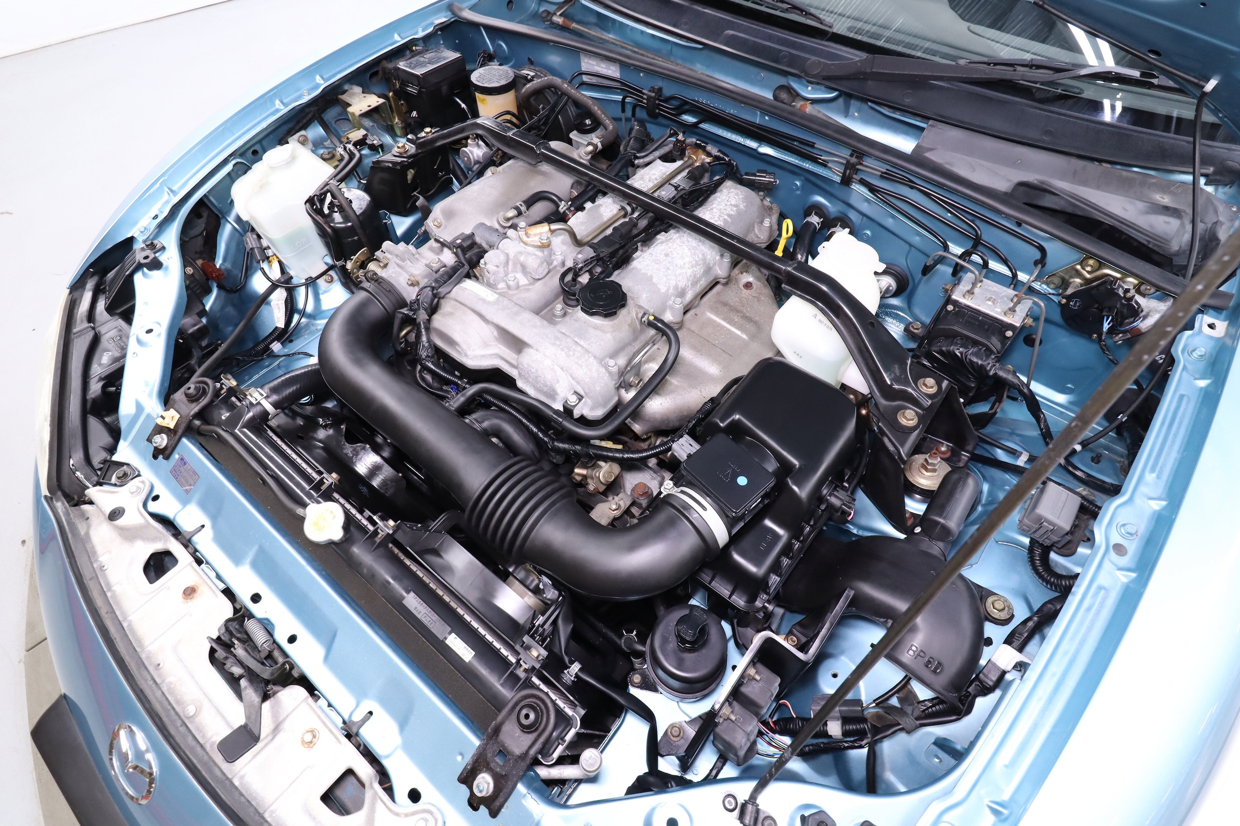 2000 Mazda Roadster 28