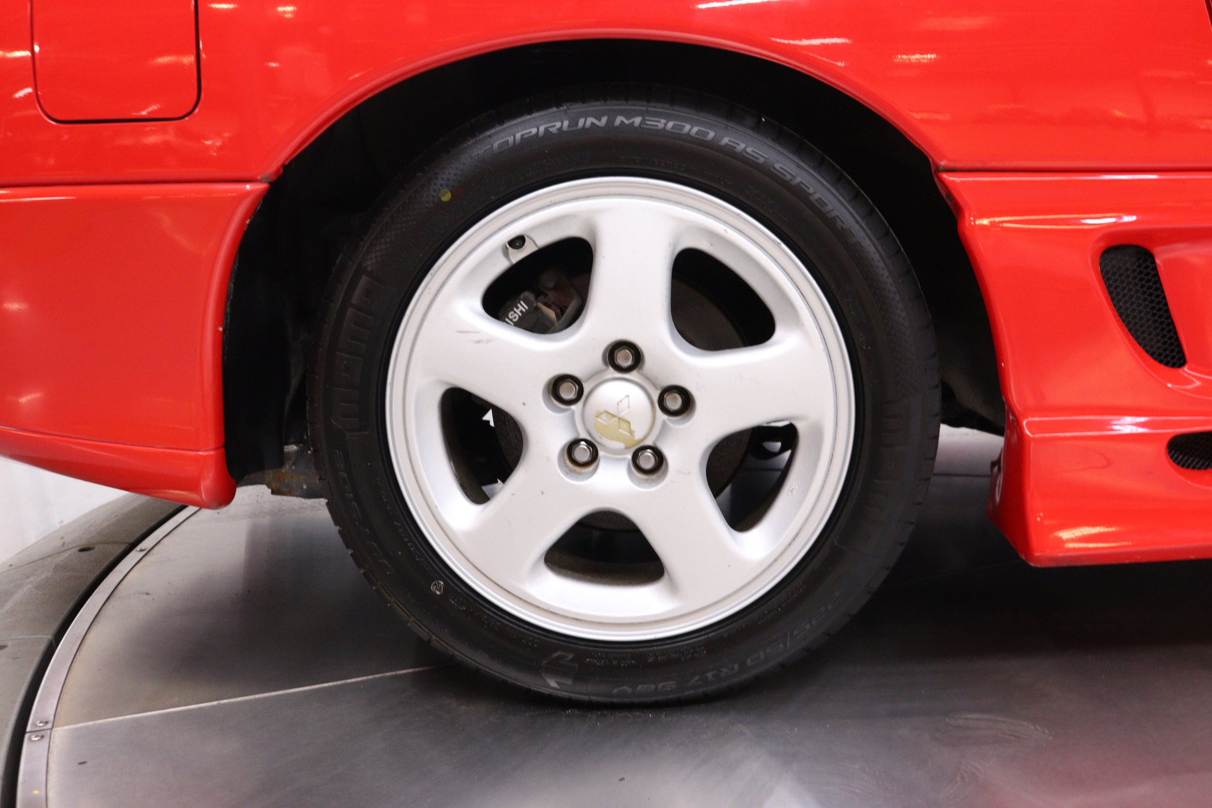 1992 Mitsubishi GTO 33