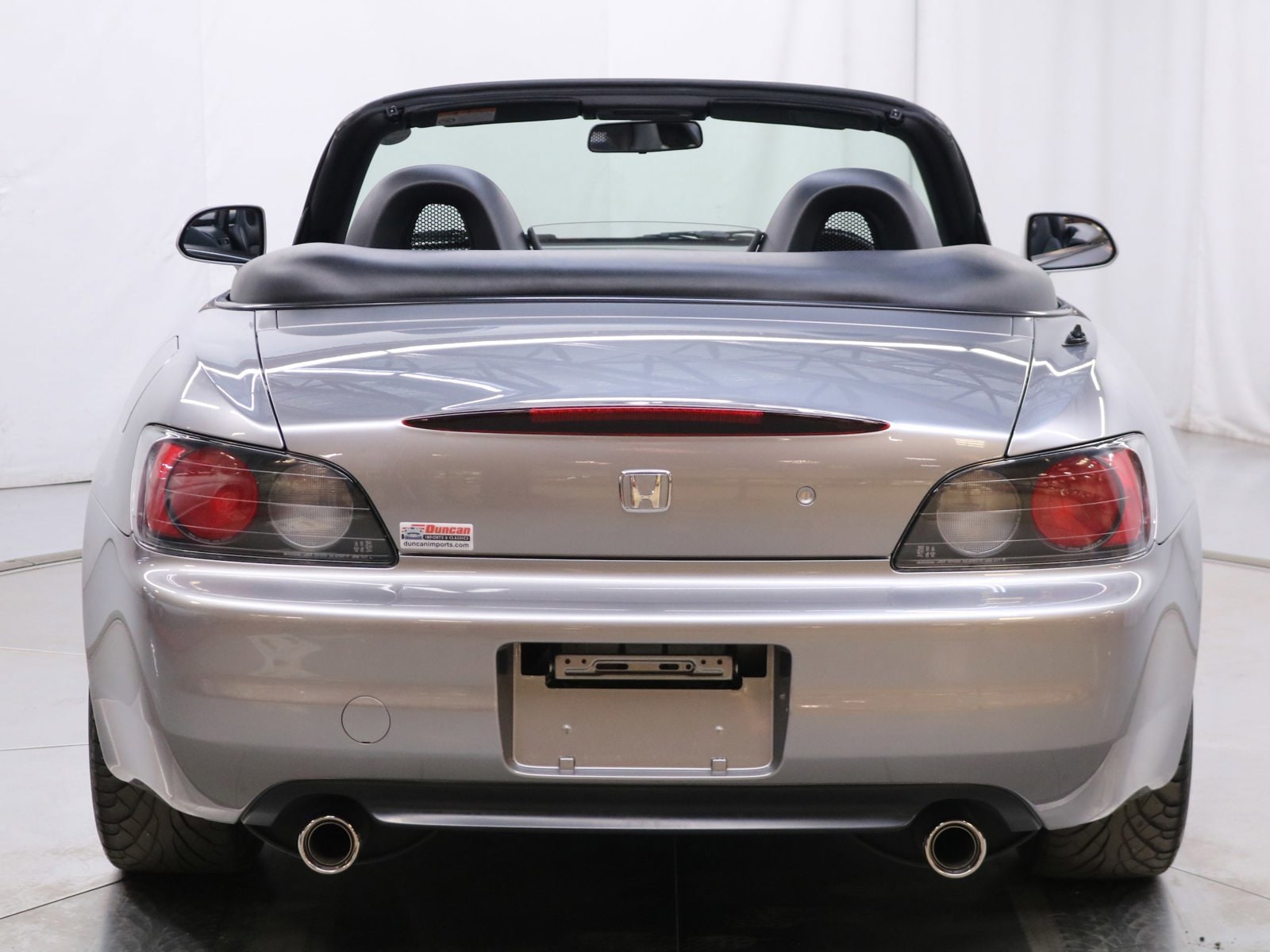 1999 Honda S2000 16