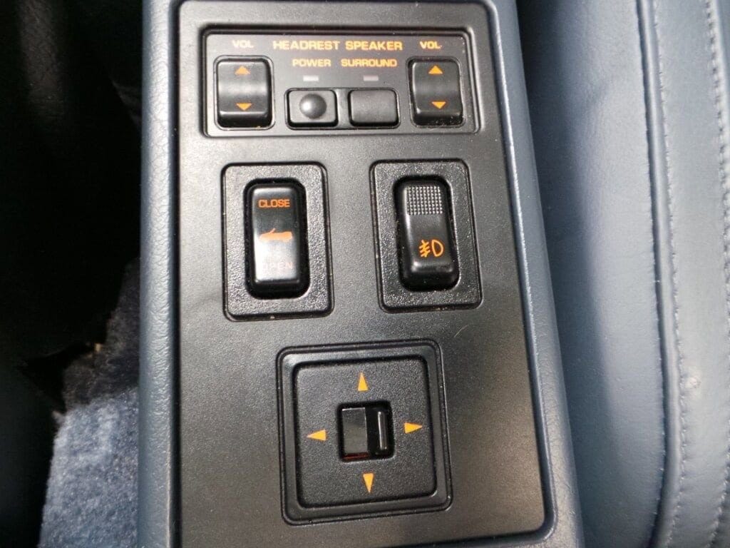 1990 Mazda RX-7 25