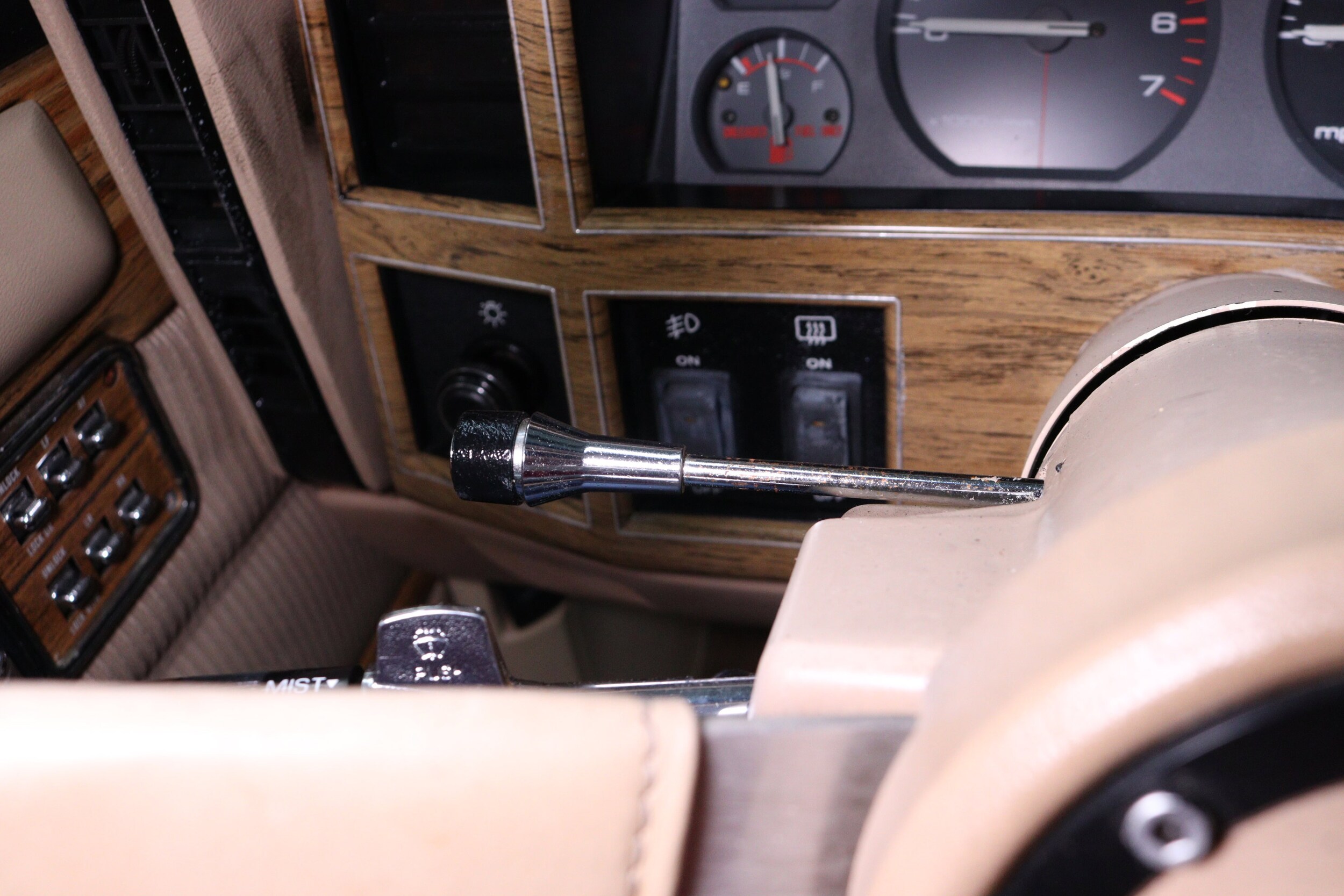 1989 Jeep Wagoneer Limited 53
