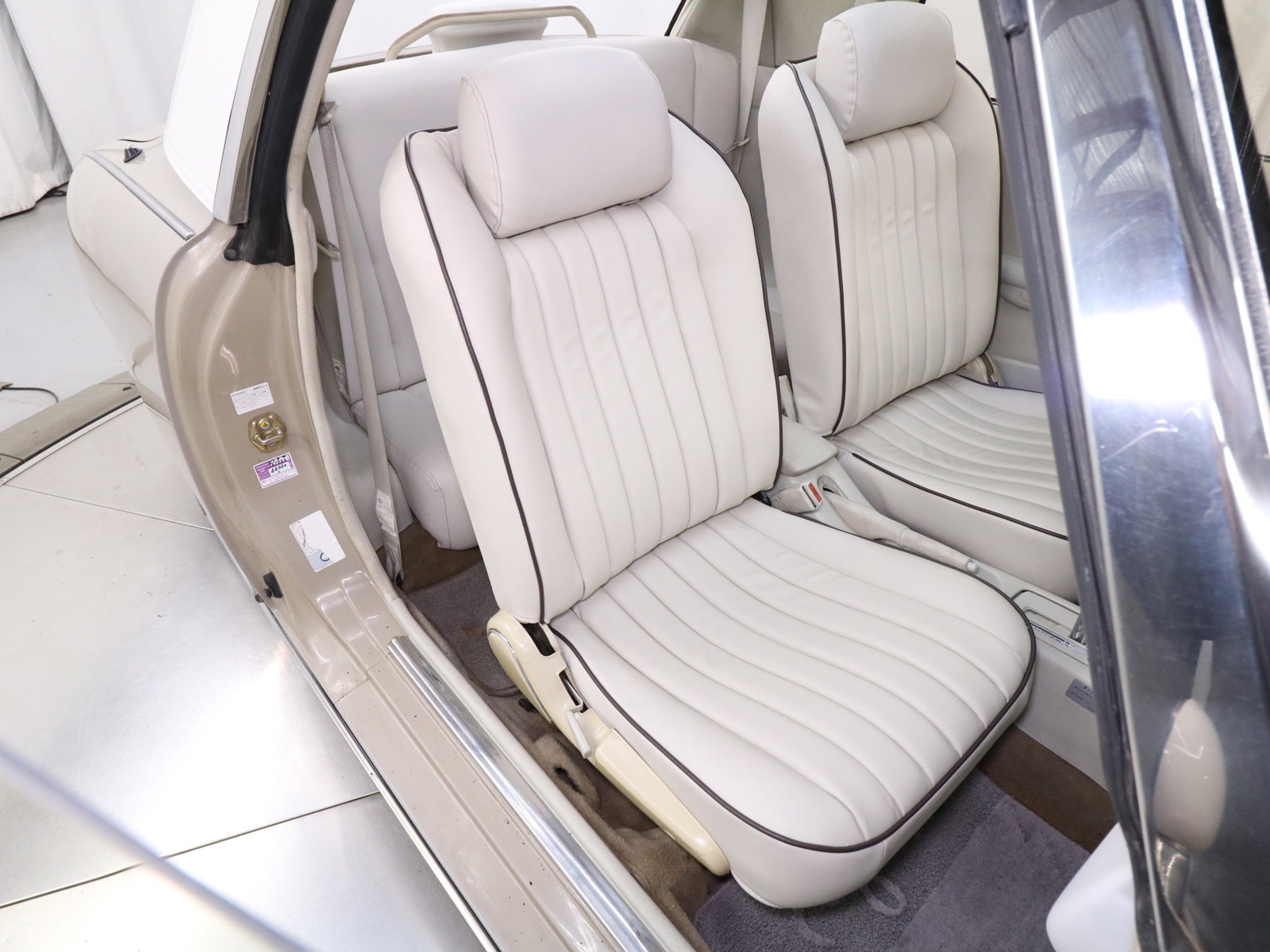 1991 Nissan Figaro 20
