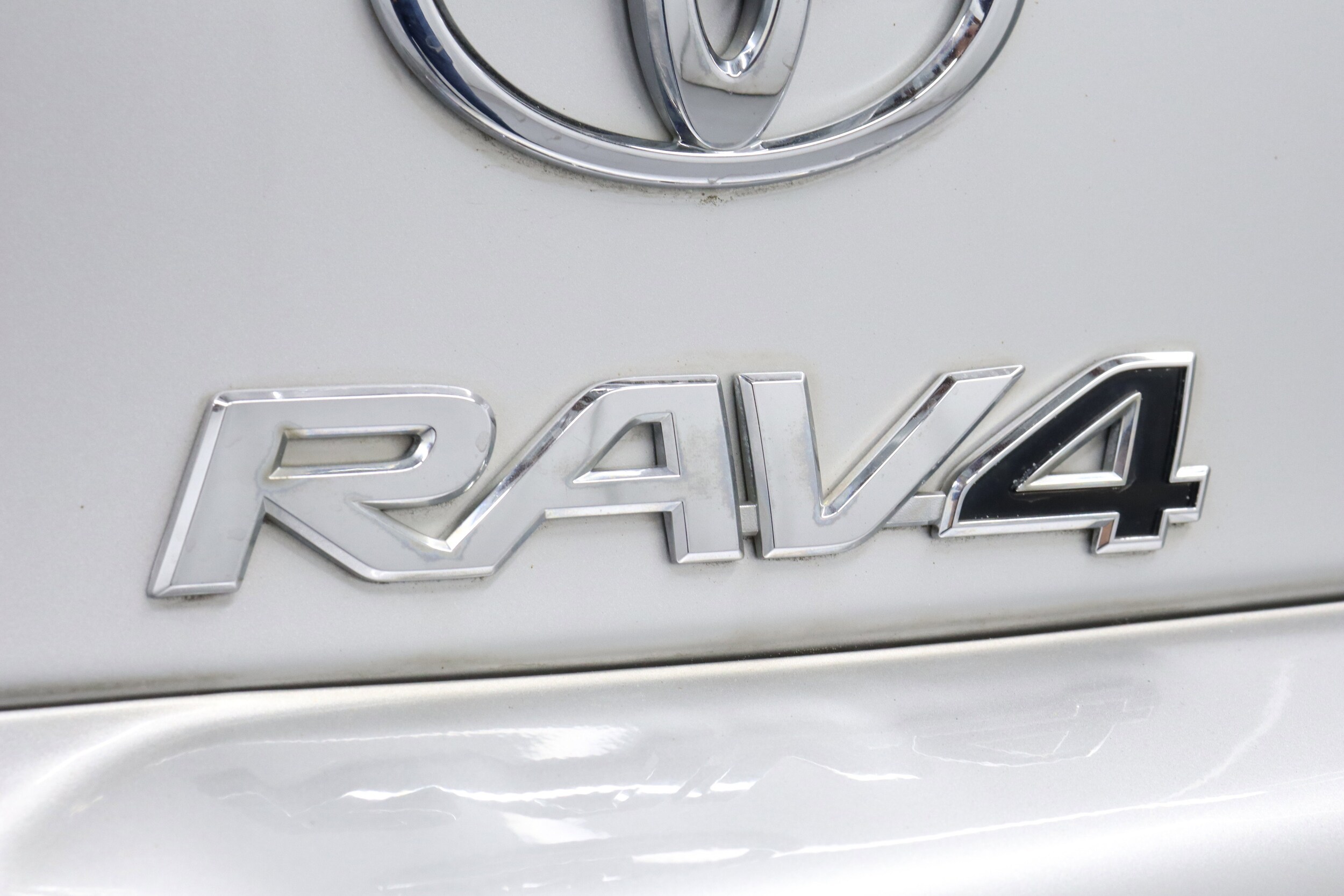 2011 Toyota RAV4 54