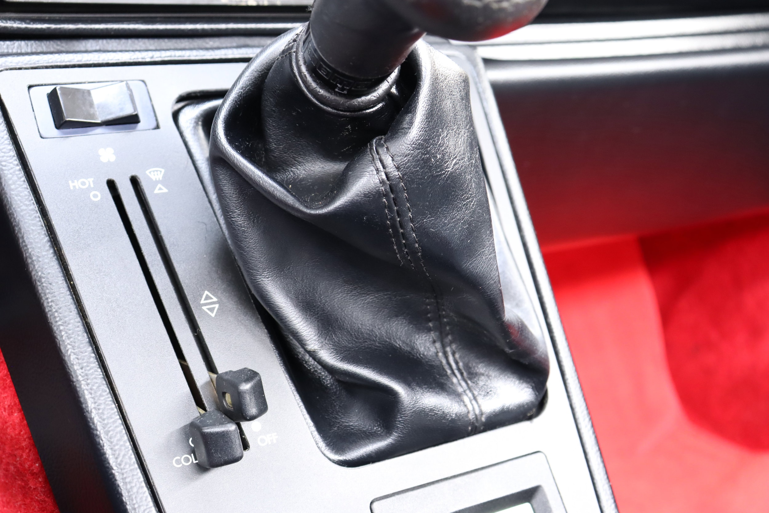 1988 Alfa Romeo Spider 22