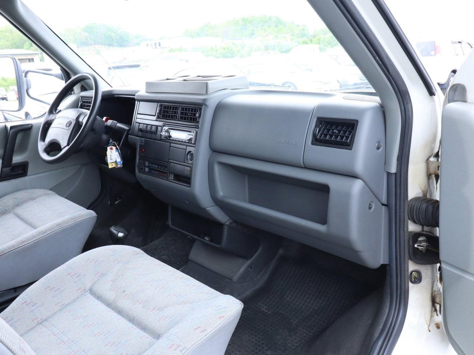 1995 Volkswagen Eurovan 22