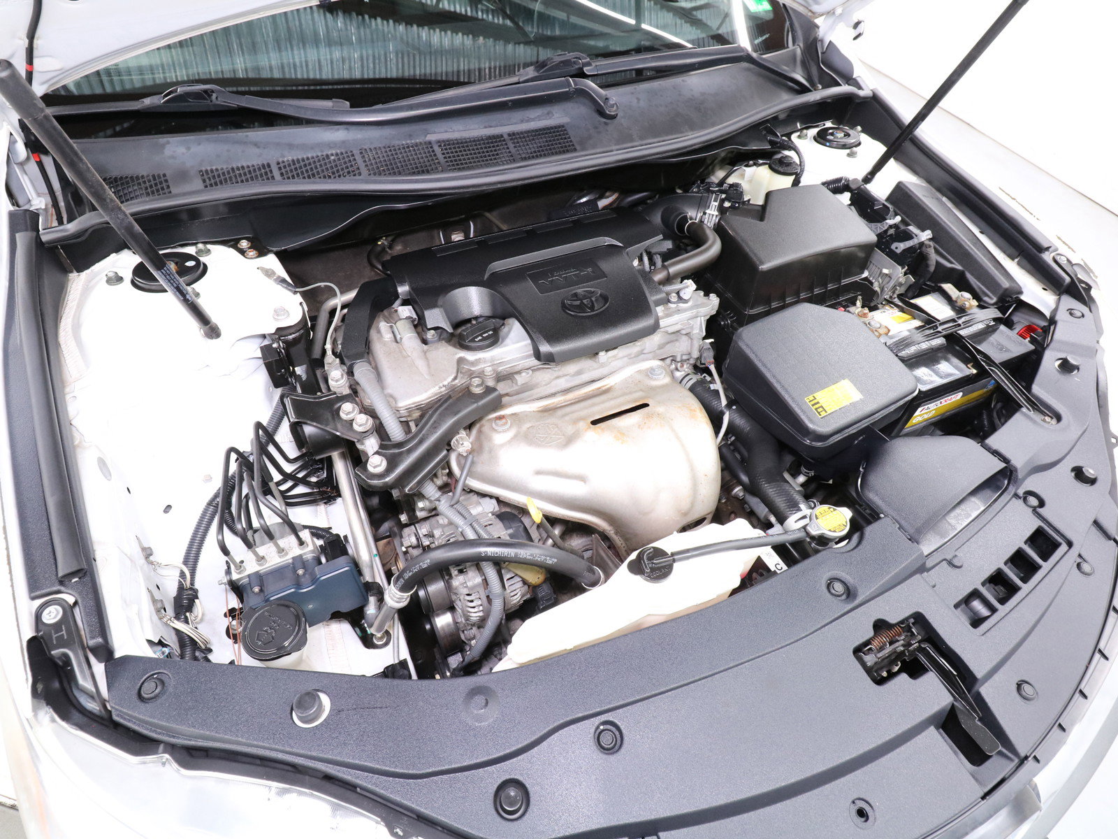2015 Toyota Camry 24