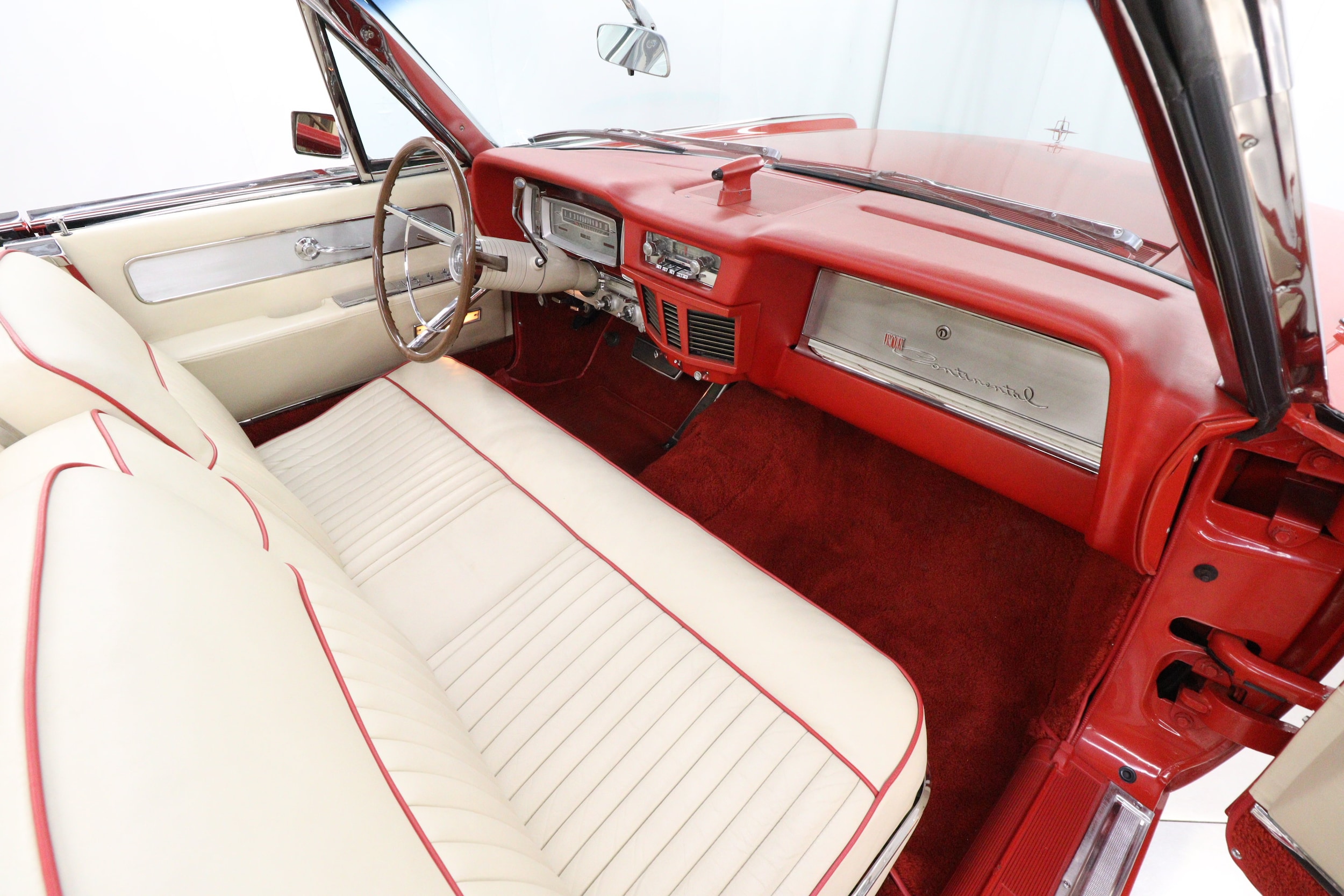 1963 Lincoln Continental 21