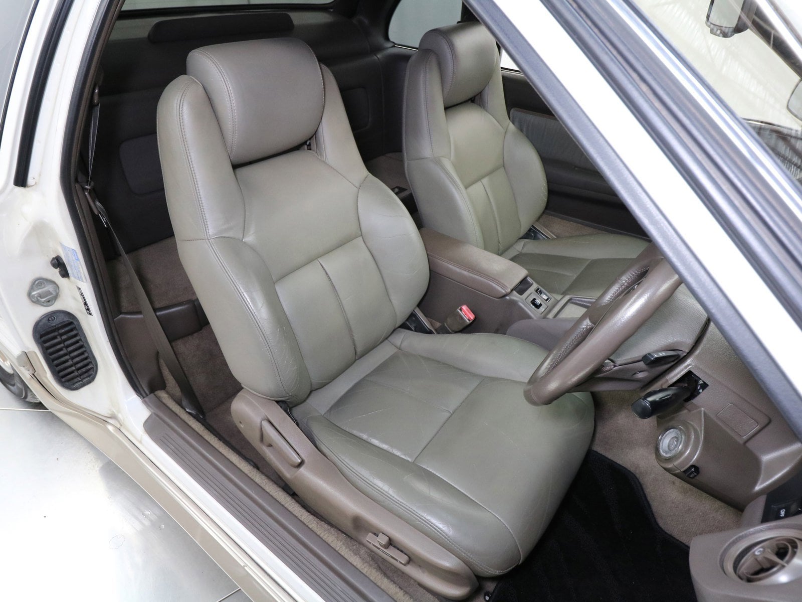 1989 Toyota Soarer 17