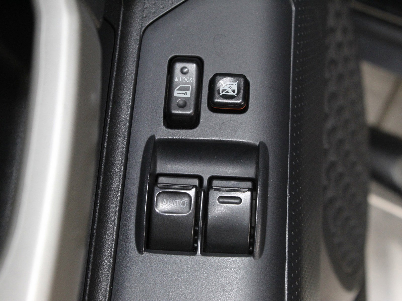 2011 Toyota FJ Cruiser 23