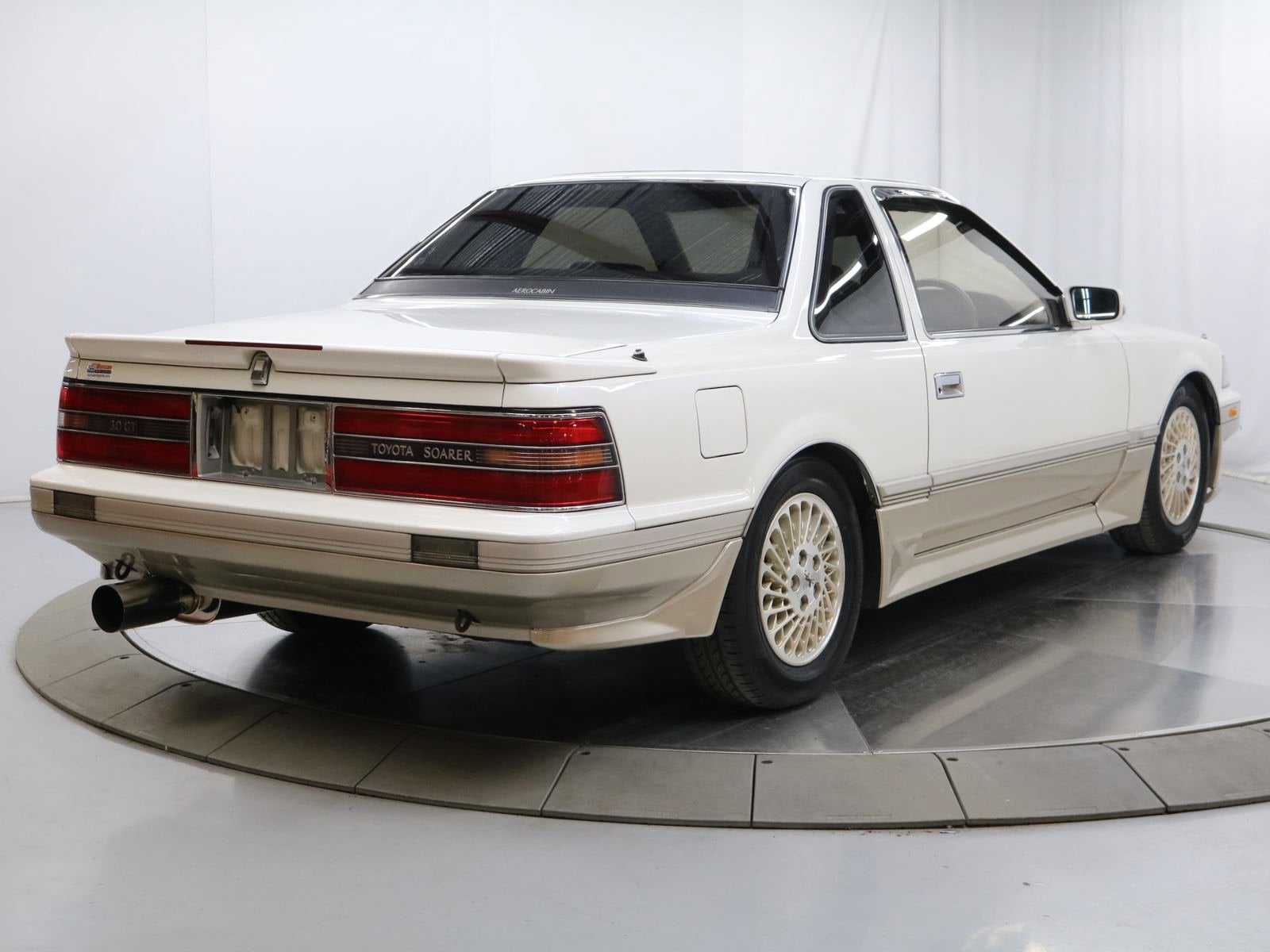 1989 Toyota Soarer 7