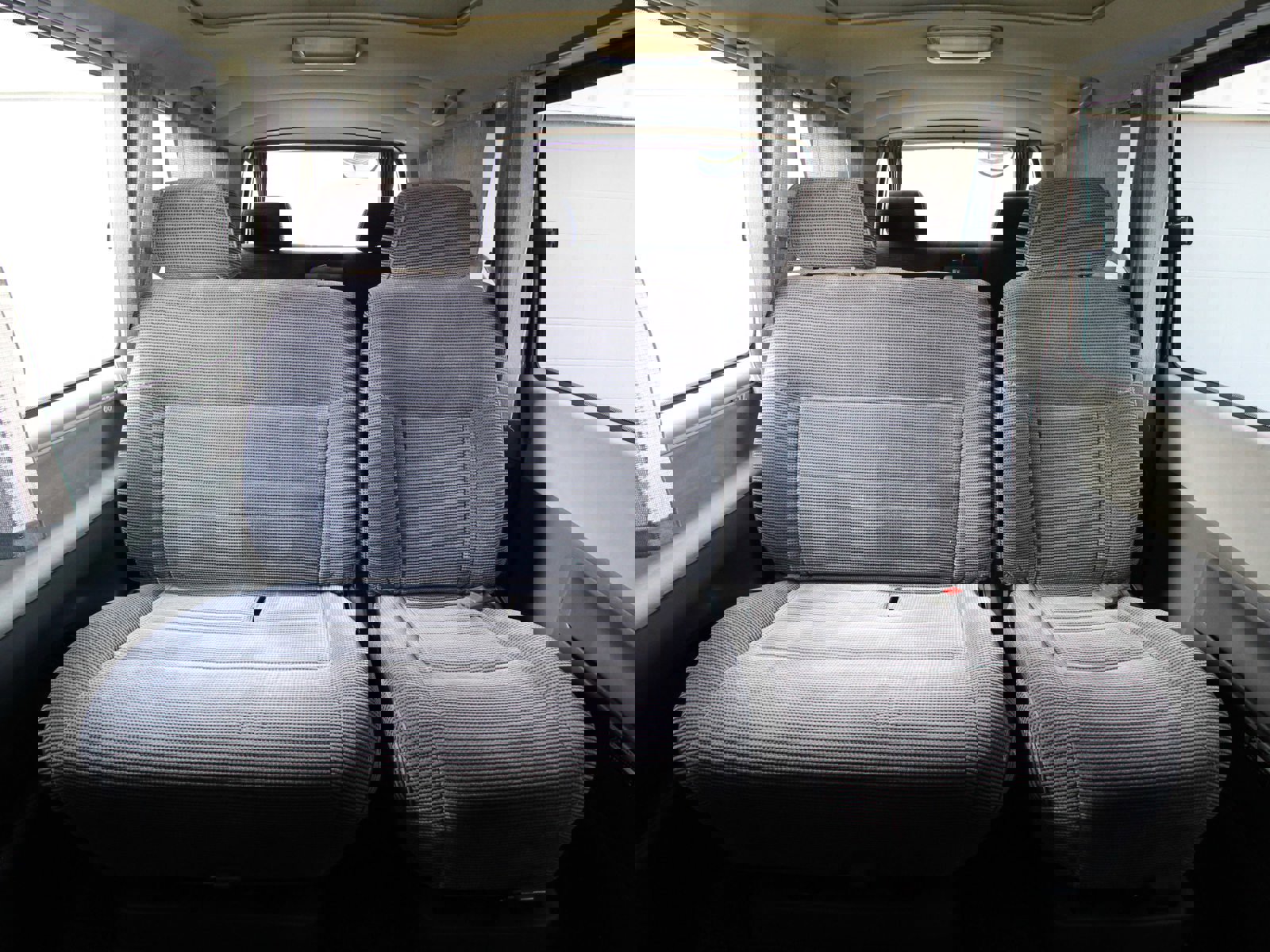 1991 Toyota HiAce 17