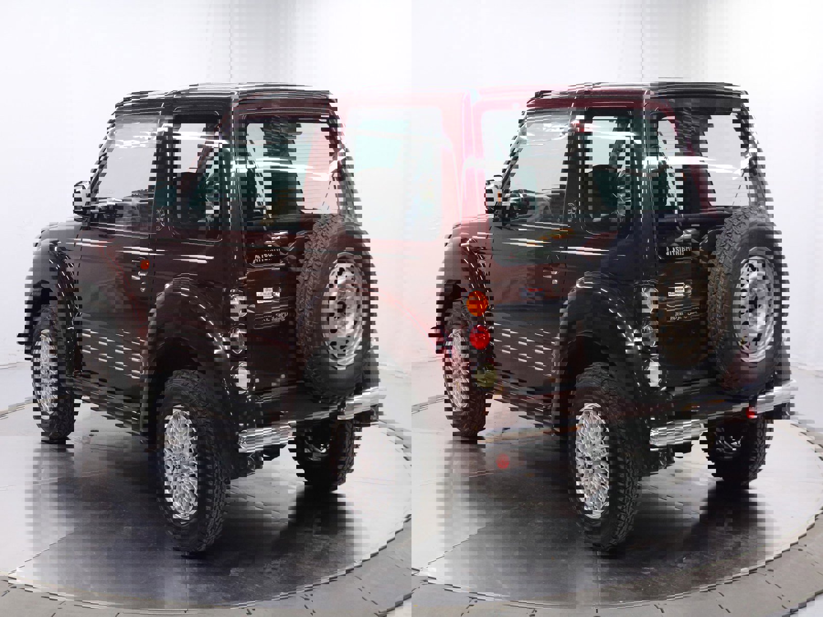 1998 Mitsubishi Pajero 5