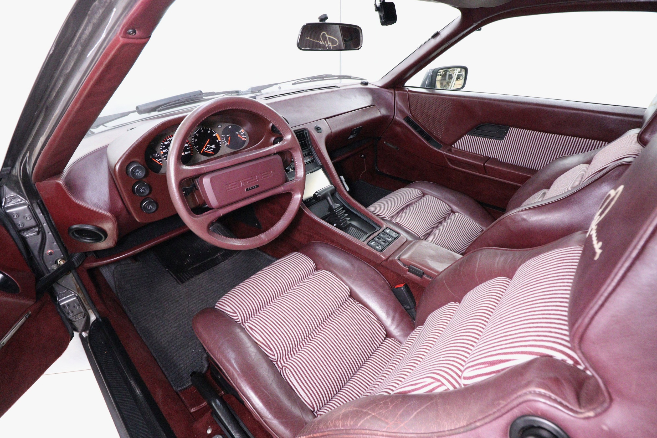 1982 Porsche 928 9