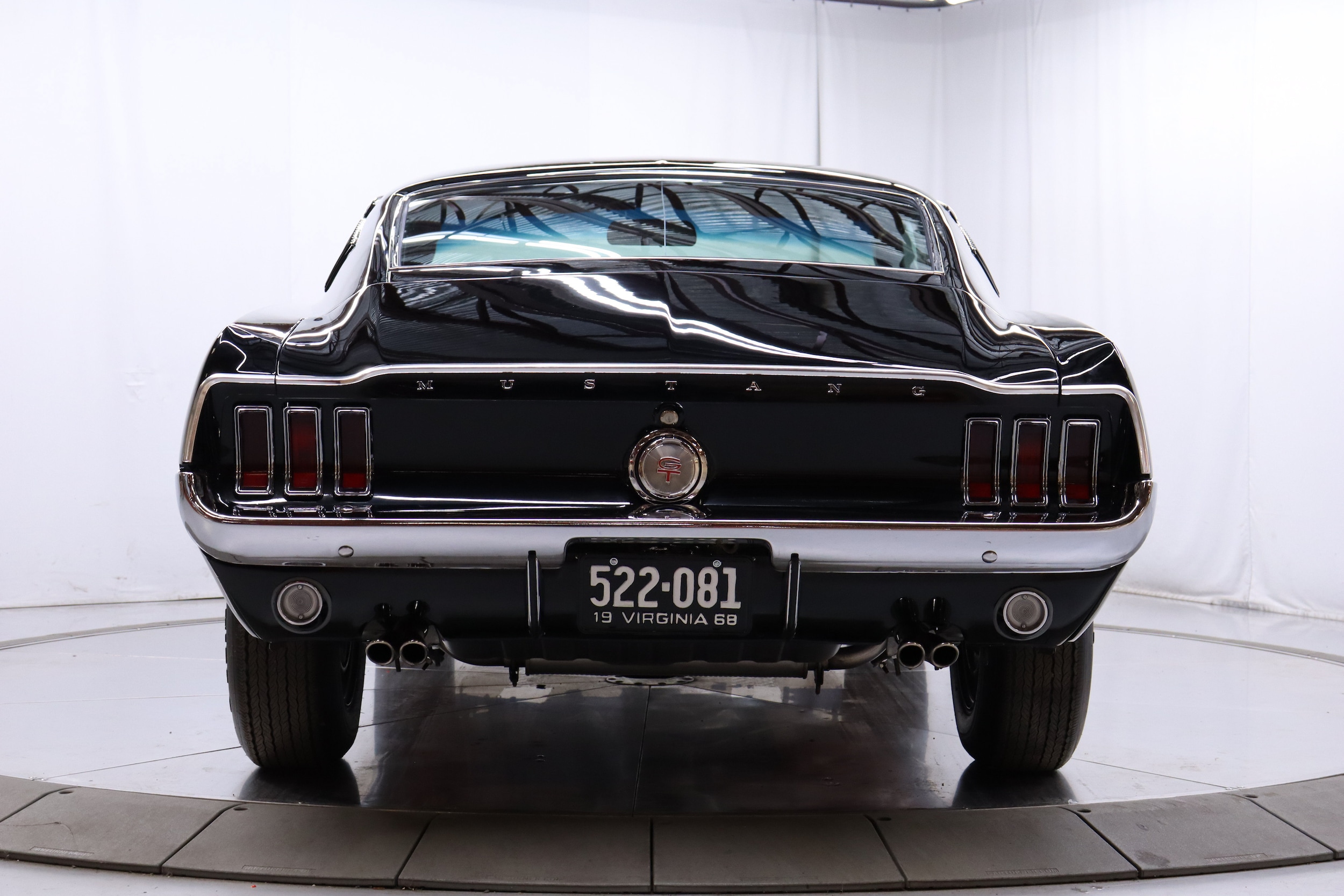 1968 Ford Mustang 16