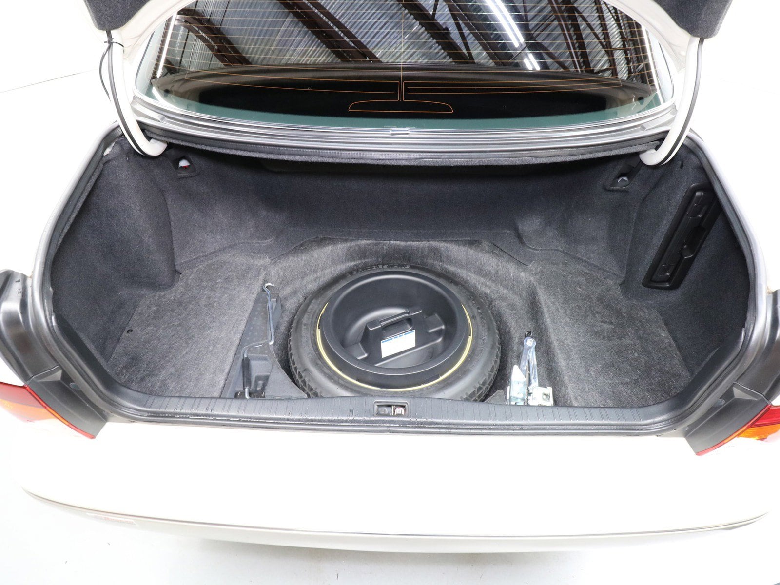 1998 Toyota Celsior 25