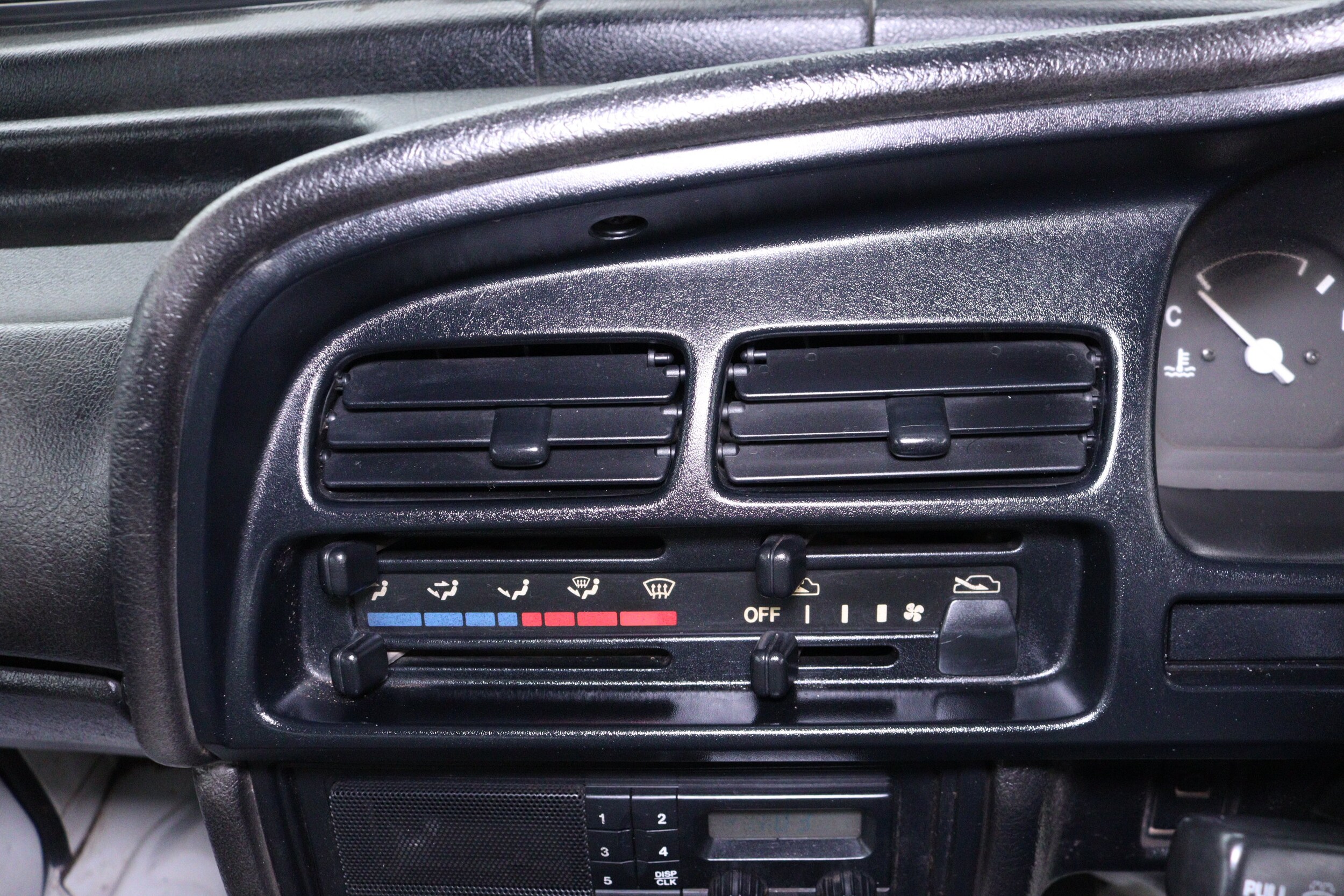 1997 Suzuki Carry 13