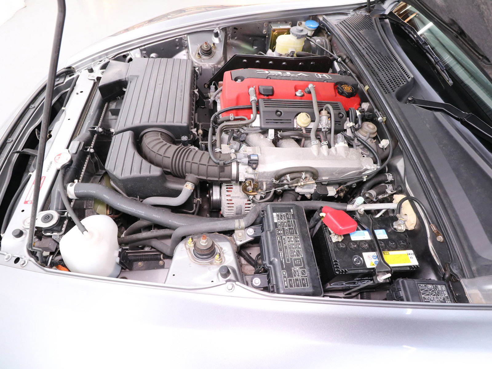1999 Honda S2000 32