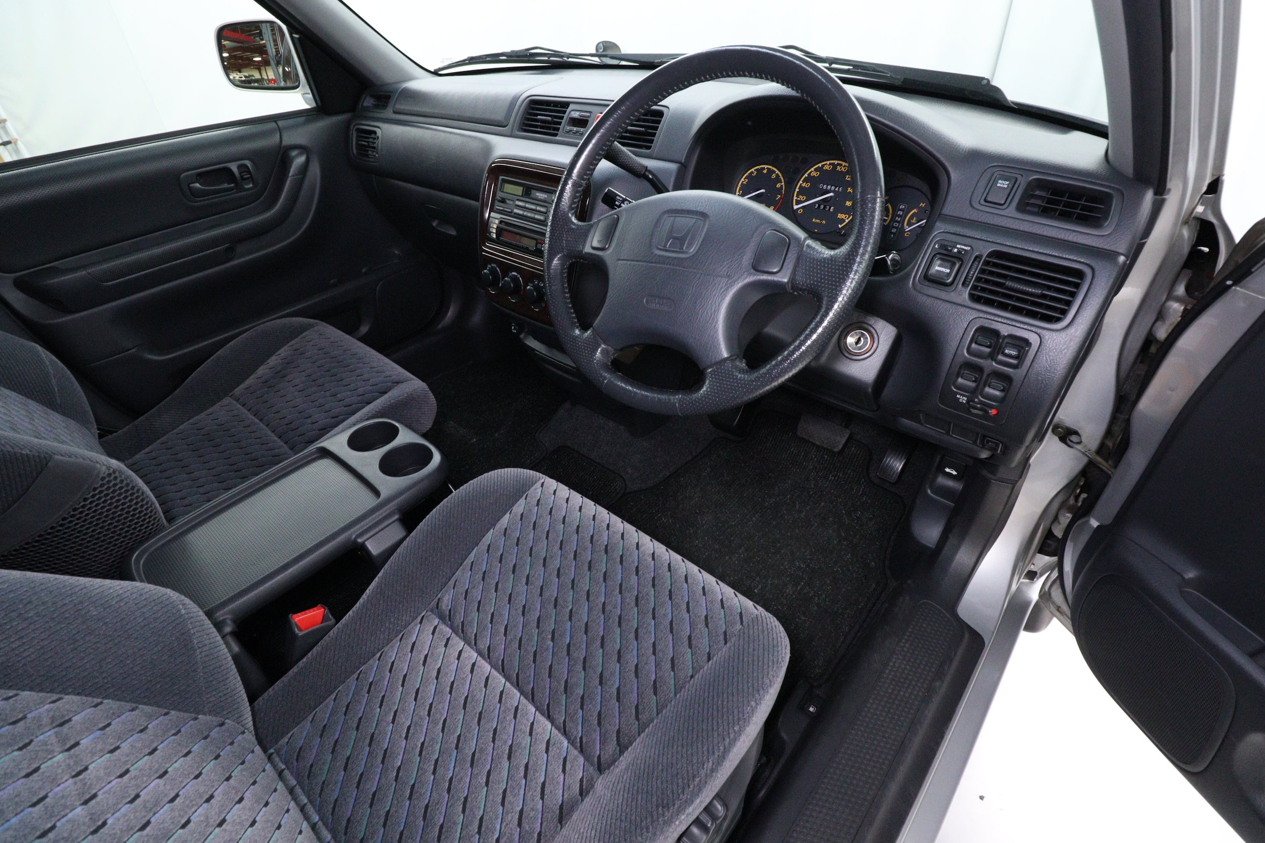 1999 Honda CR-V 9